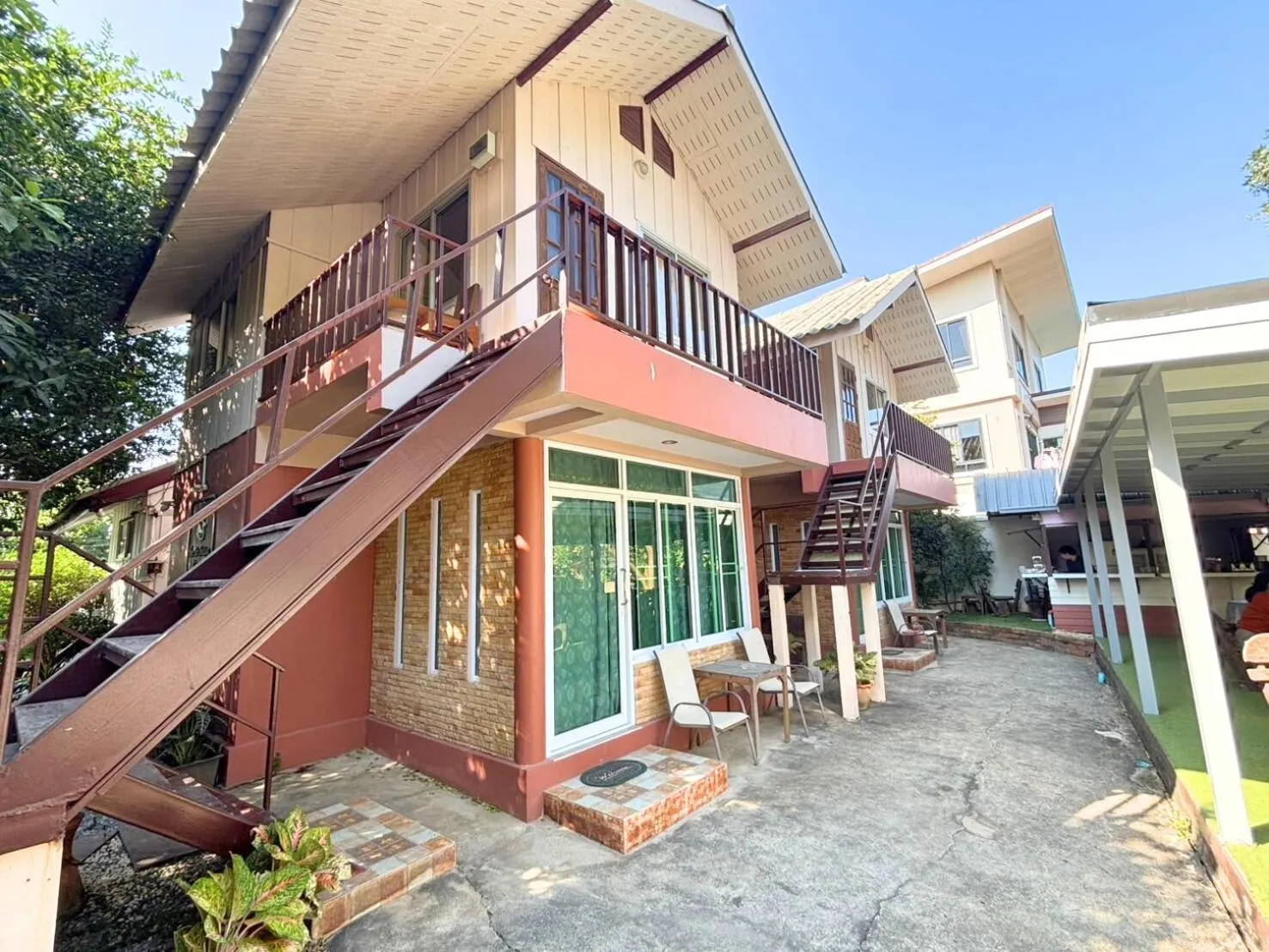 Pan Din Boutique Guest House