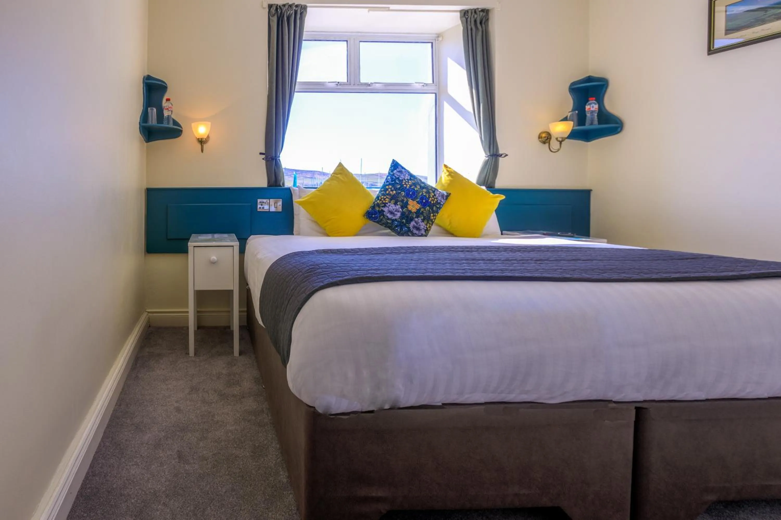 Sea view, Bed in The Waterfront