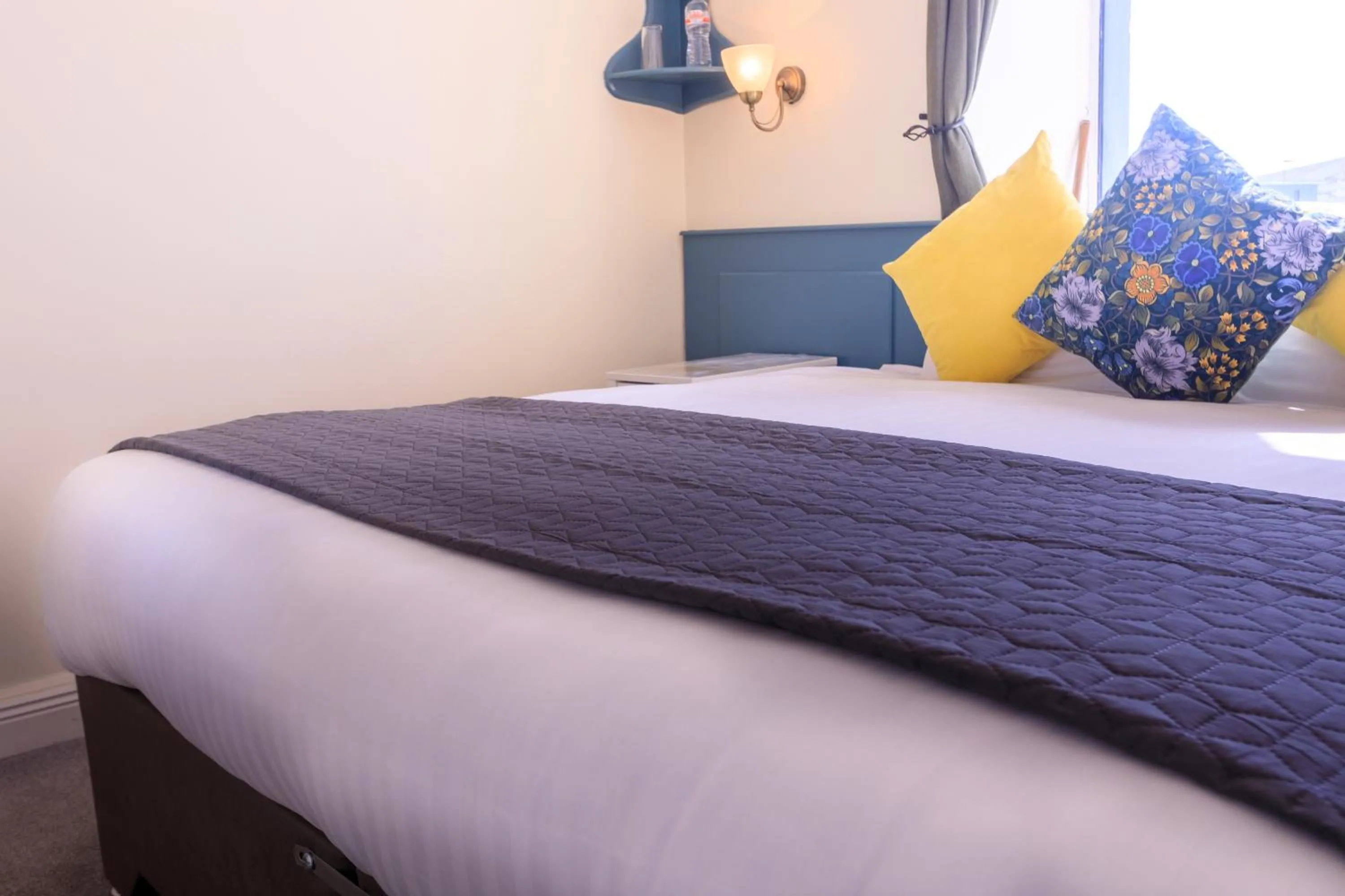 Sea view, Bed in The Waterfront