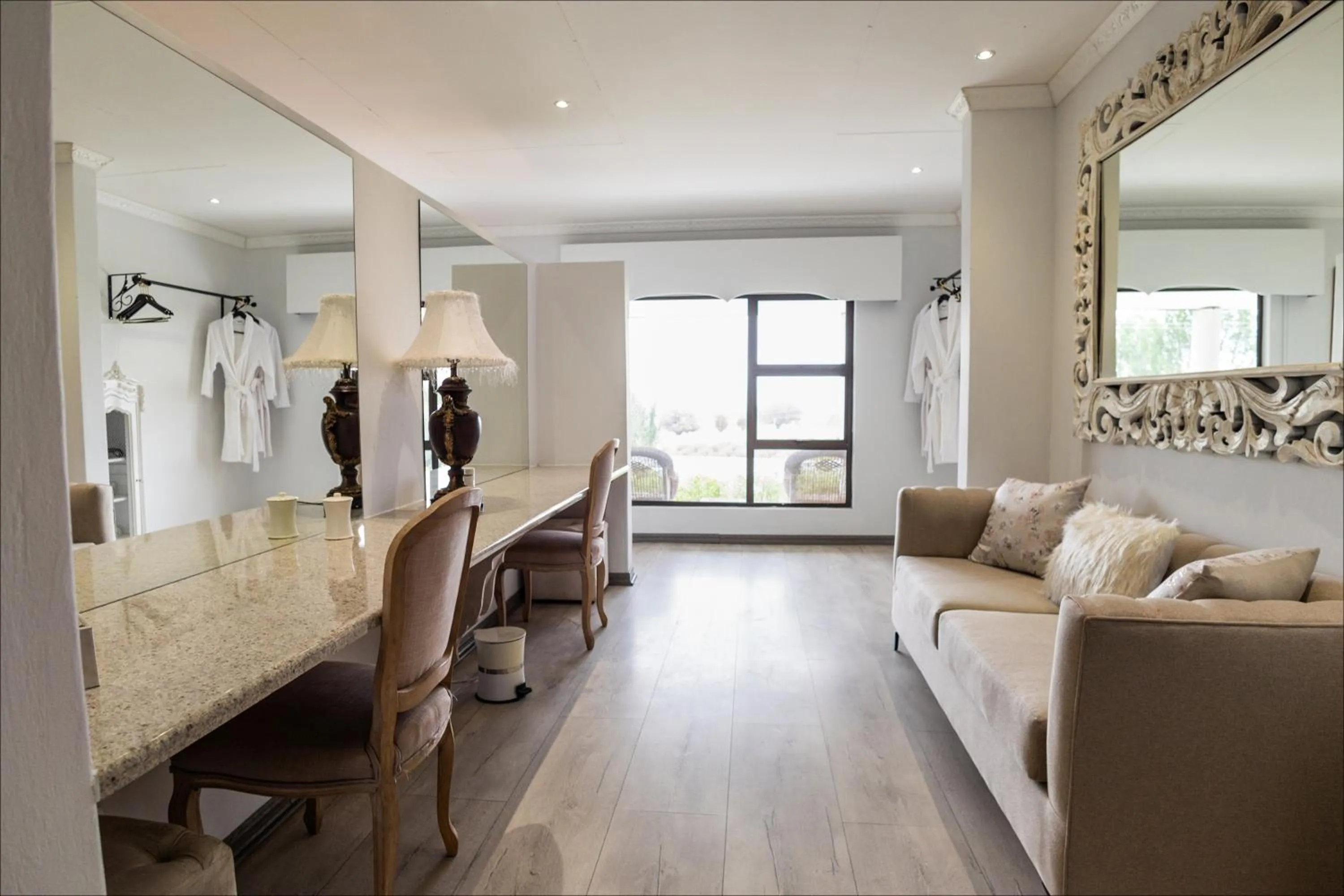 Lavender Hill Country Estate and Wedding Venue