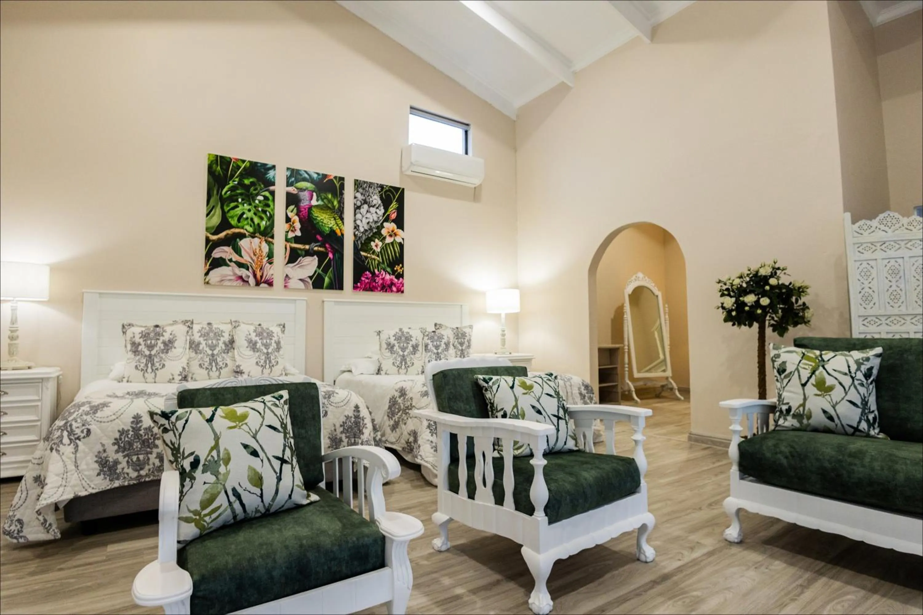 Lavender Hill Country Estate and Wedding Venue