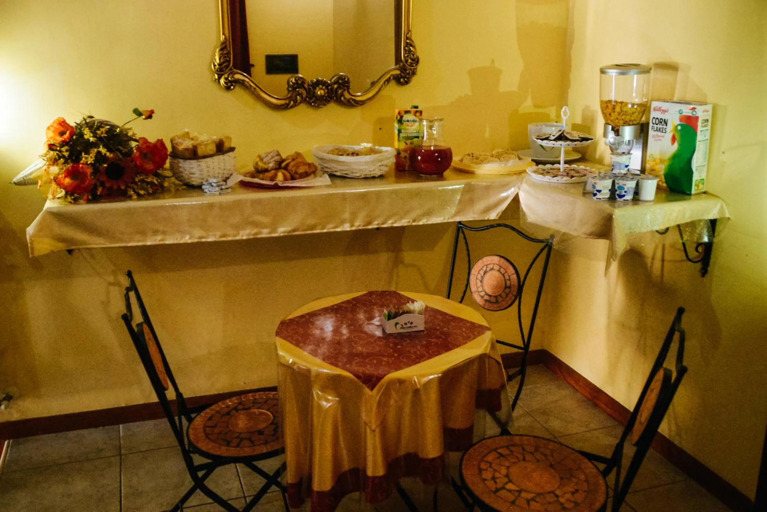 Food and drinks in B&B Muro Torto Lucera