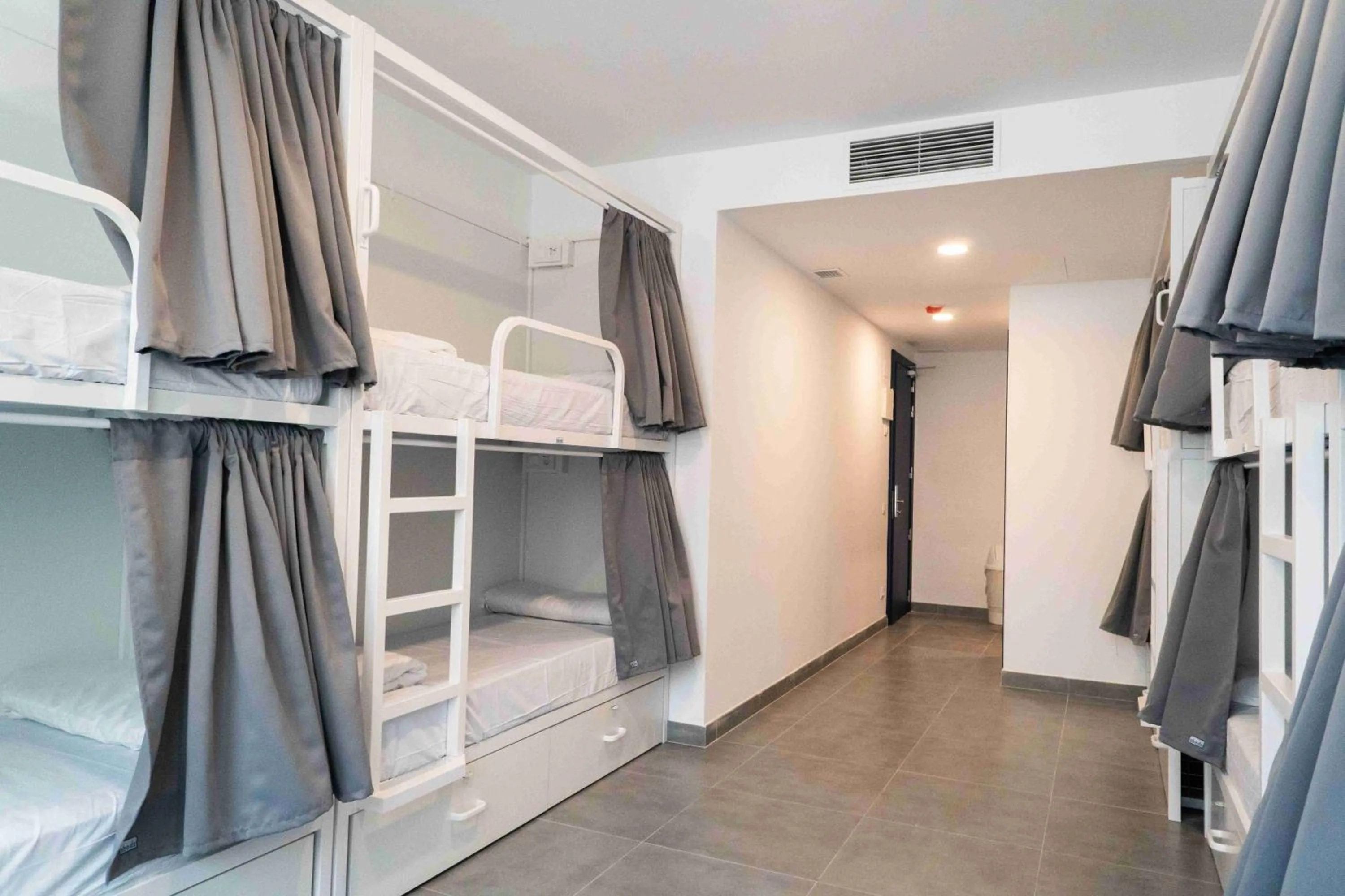 Bed in Sea Hostel Barcelona