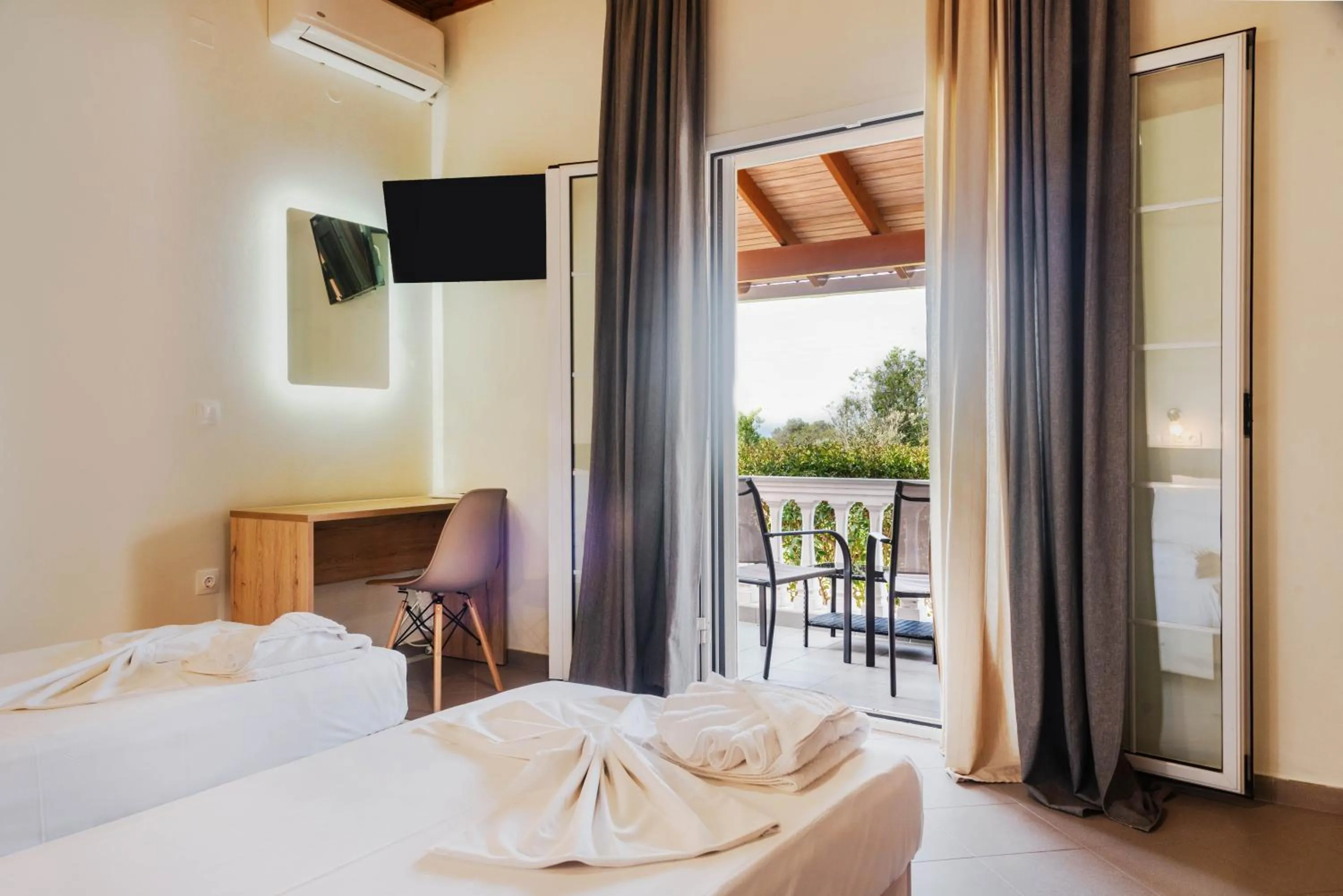 Bedroom, Bed in Riposo Studios & Apartments