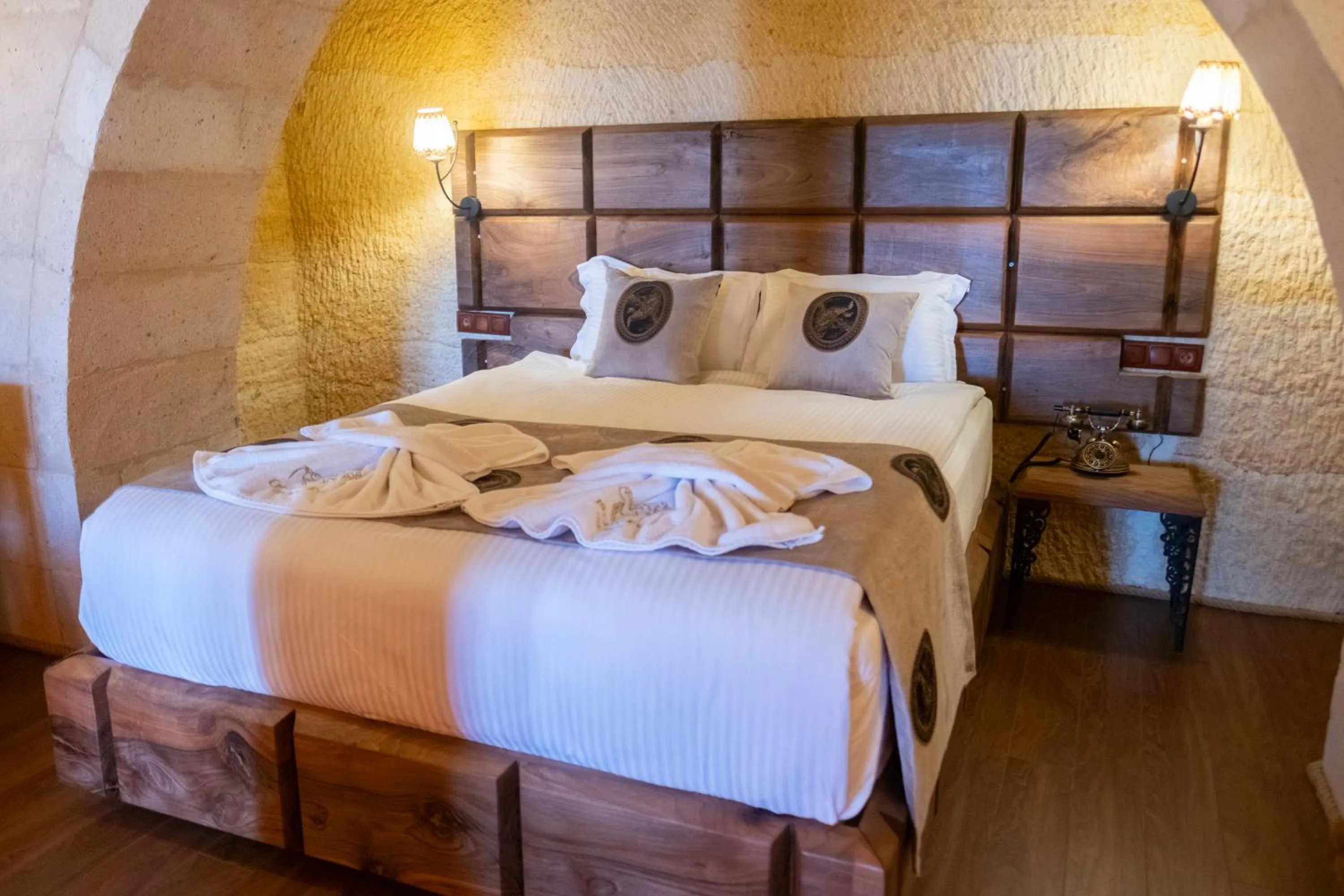 Bed in Urgup Evi Cave Hotel