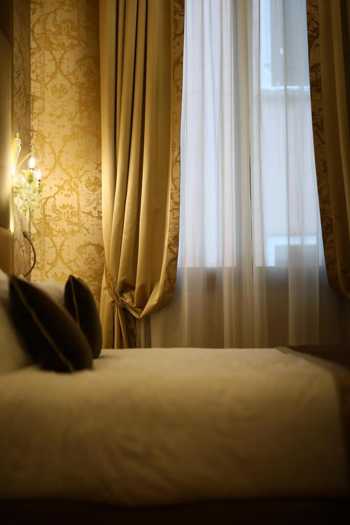 Bedroom, Bed in Santa Croce Boutique Hotel