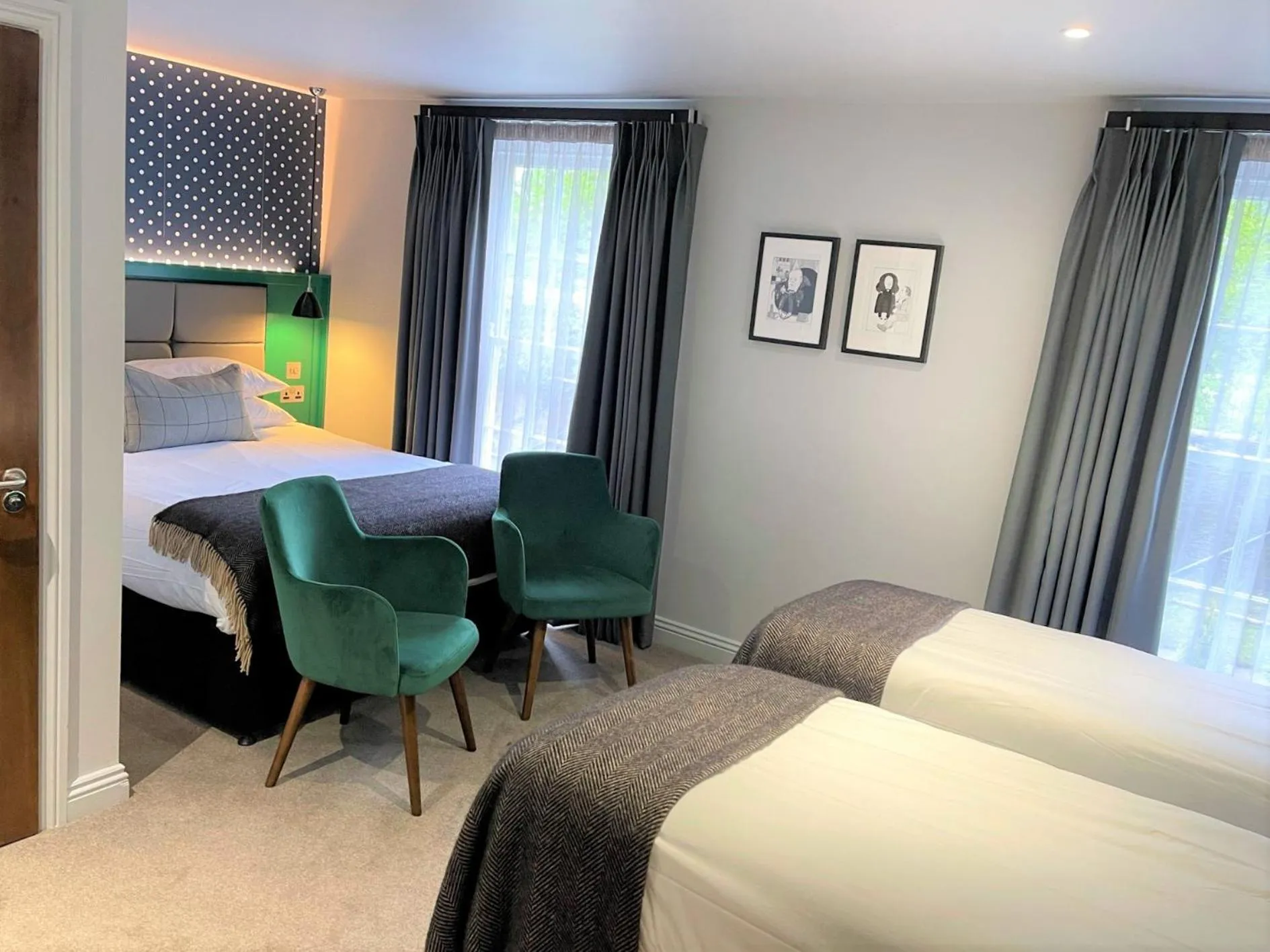 Bed in The Churchill Hotel