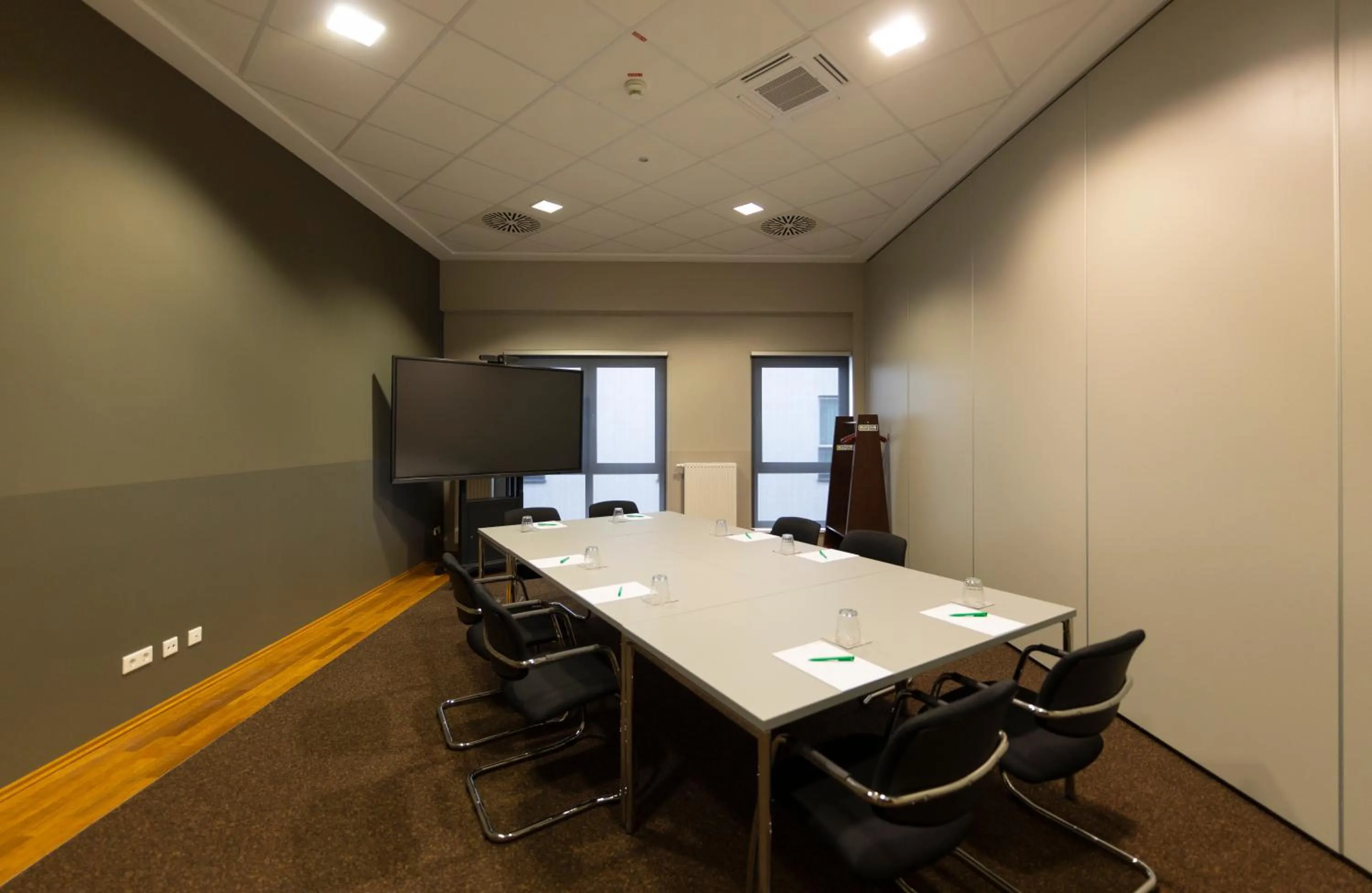 Meeting/conference room in Kedi Hotel Papenburg