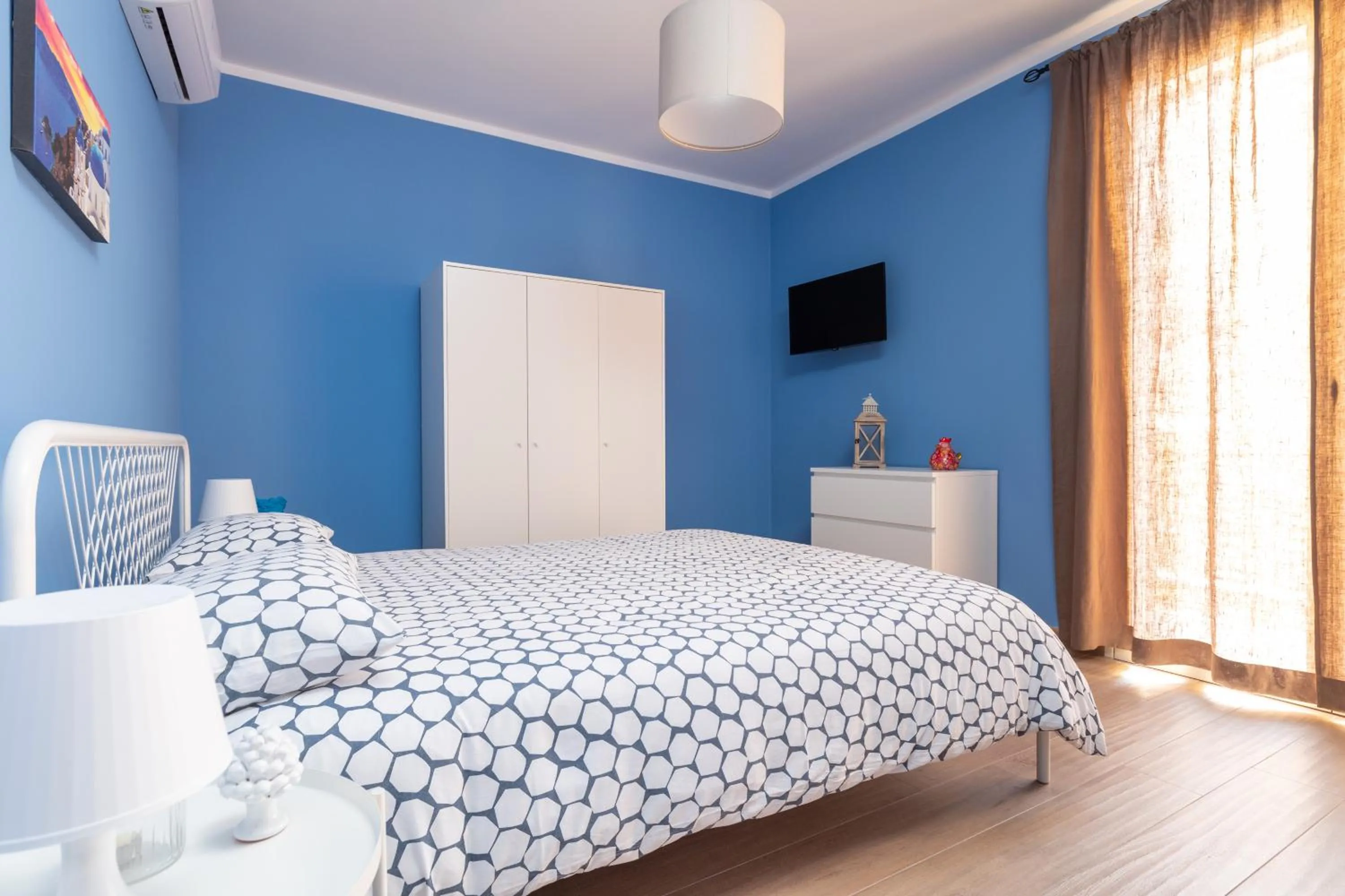 Photo of the whole room, Bed in B&B Medusa