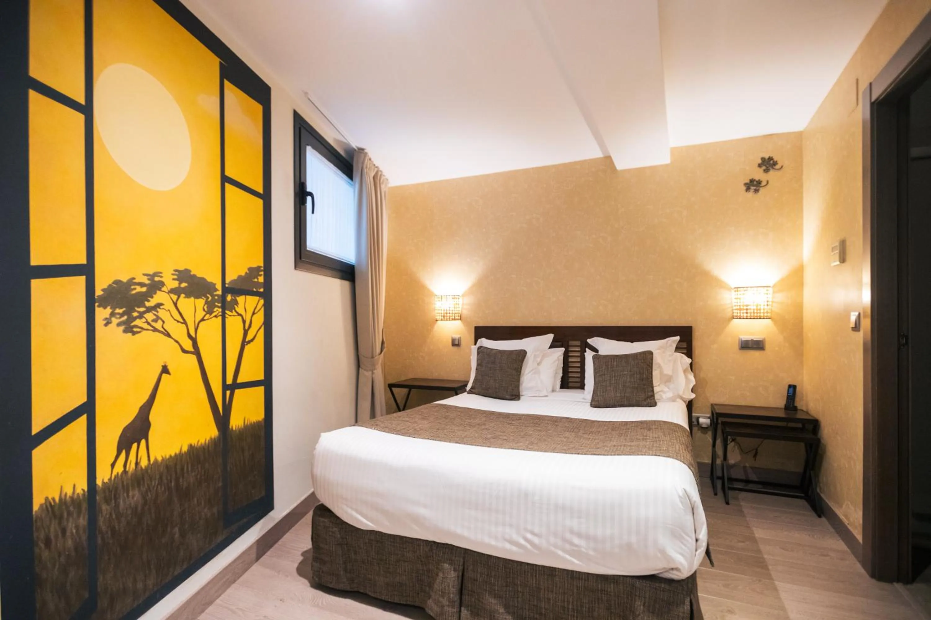 Decorative detail, Bed in Le Petit Boutique Hotel