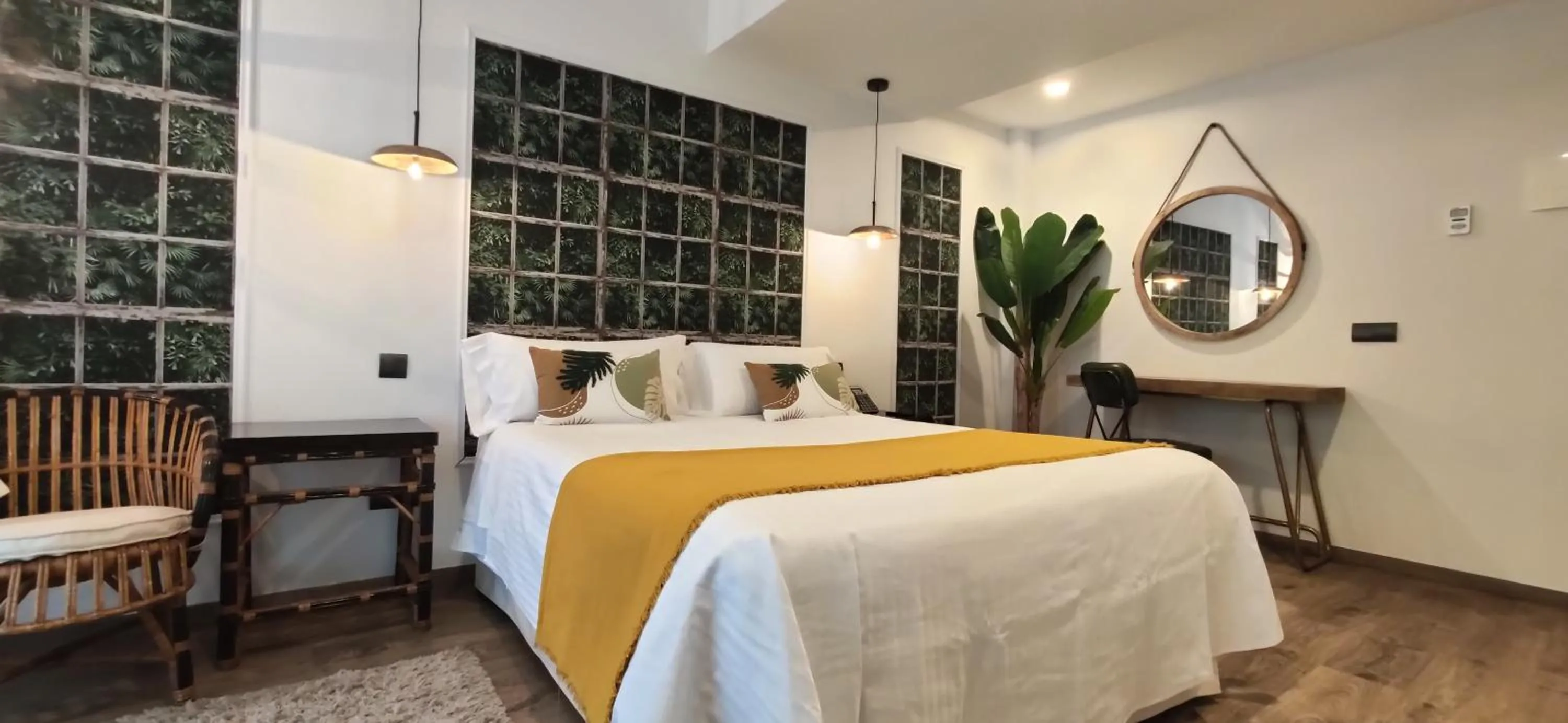 Bed in Le Petit Boutique Hotel