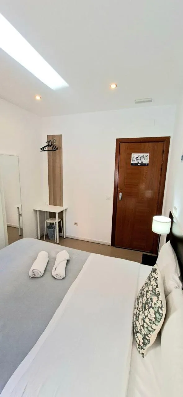 Bed in AYZ Javier Cabrini - Auto check-in property
