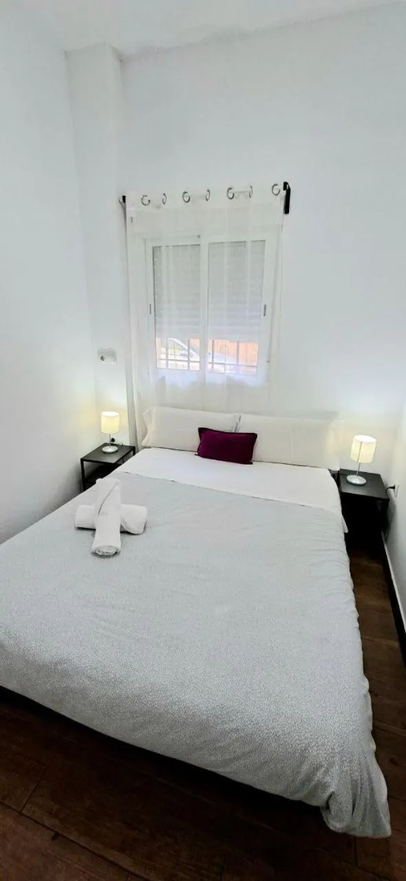 Bed in AYZ Javier Cabrini - Auto check-in property