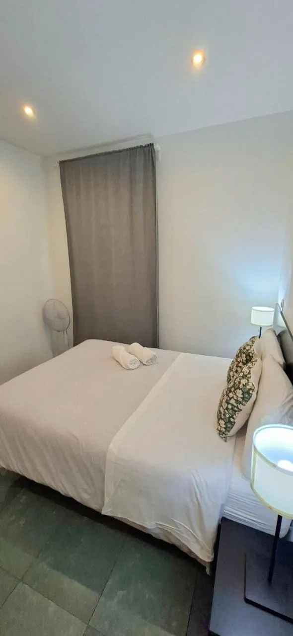 Bed in AYZ Javier Cabrini - Auto check-in property