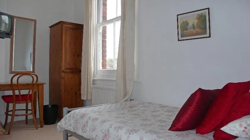 Bed in Colebrook Guest House