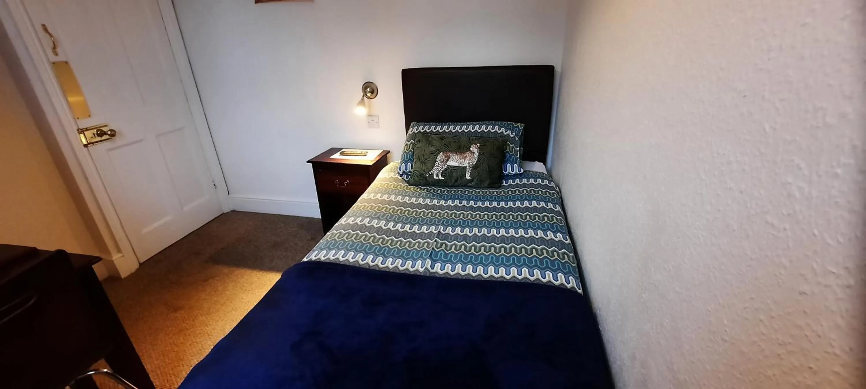 Bed in Colebrook Guest House