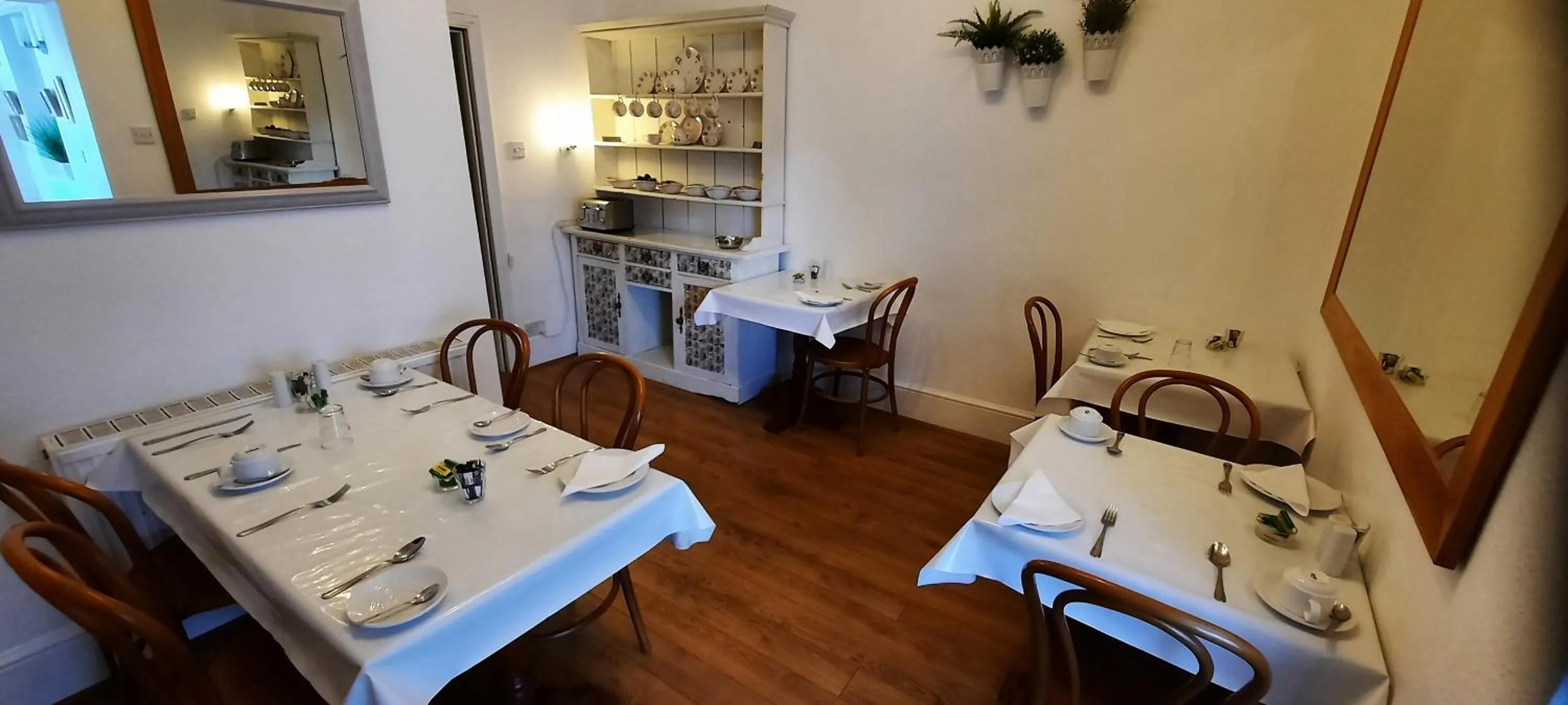 Colebrook Guest House