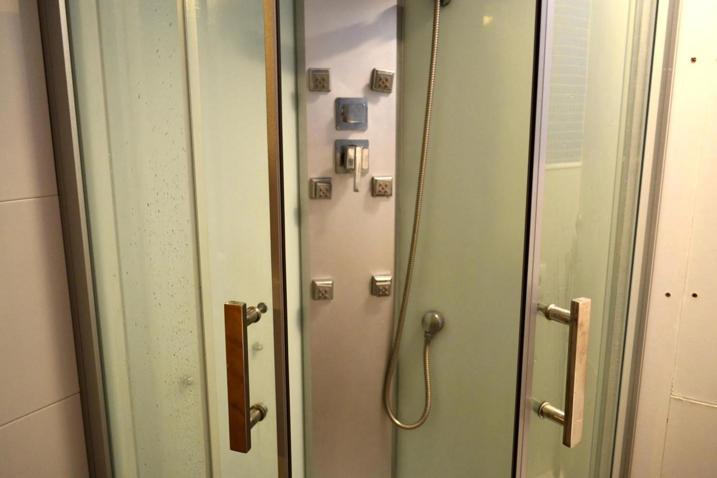 Shower in Albergue O Fogar de Teodomiro