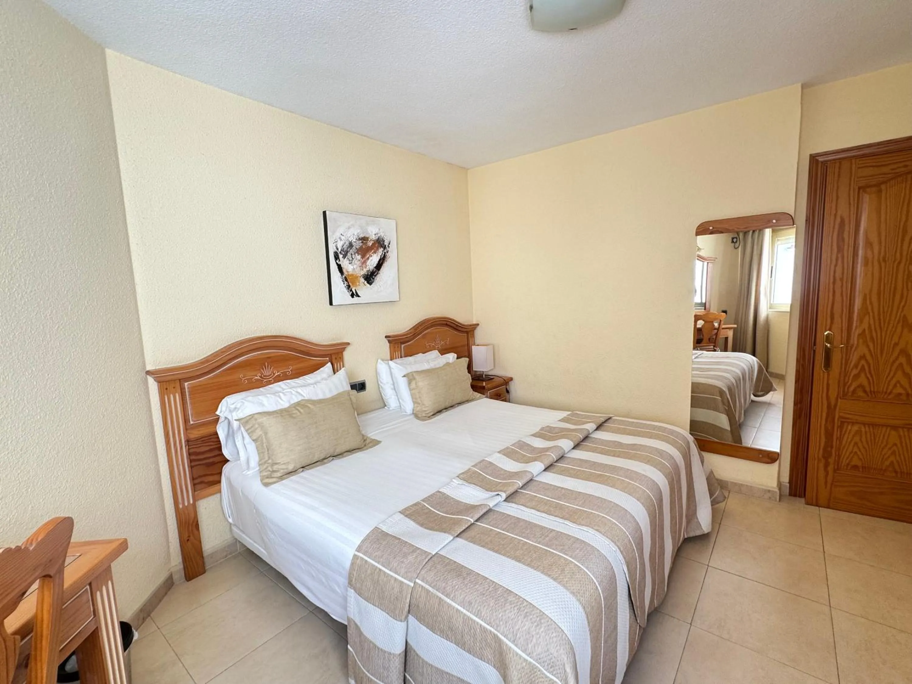 Bedroom, Bed in Macdonald Leila Playa Resort