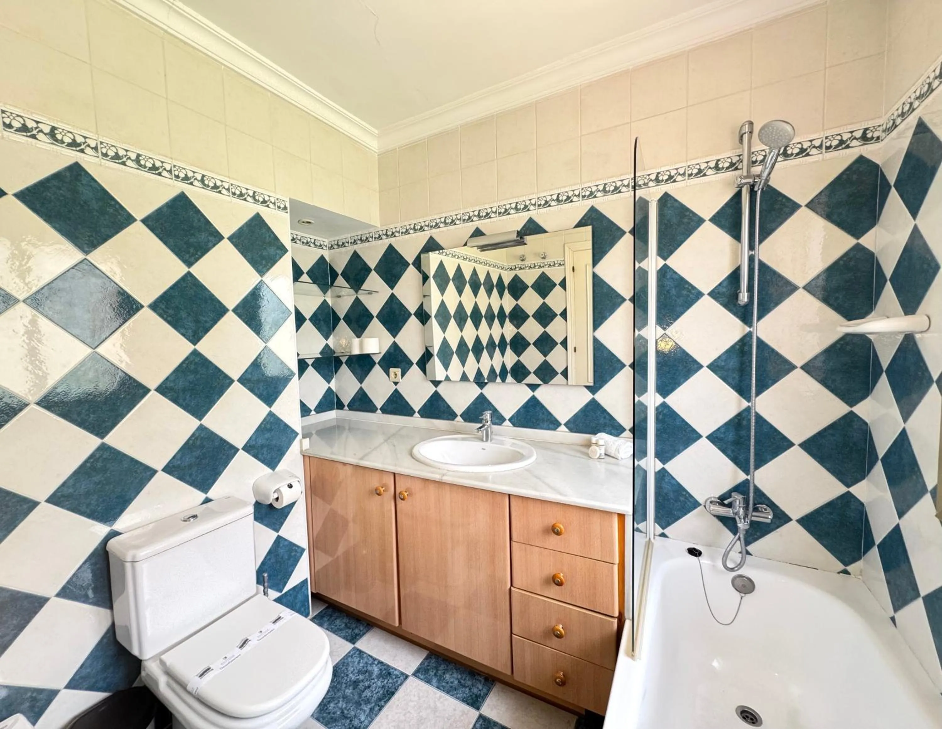 Bathroom in Macdonald Leila Playa Resort