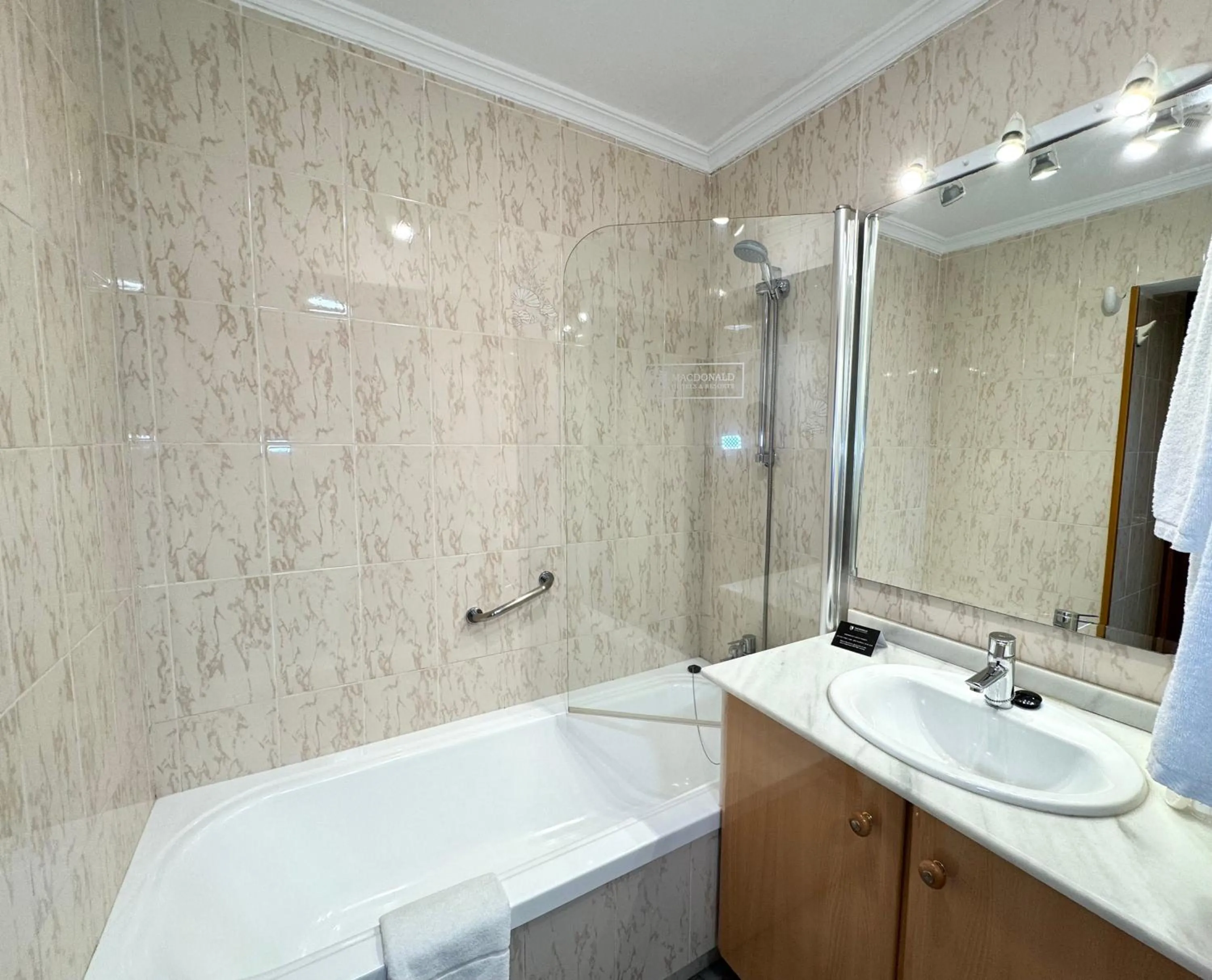 Bathroom in Macdonald Leila Playa Resort