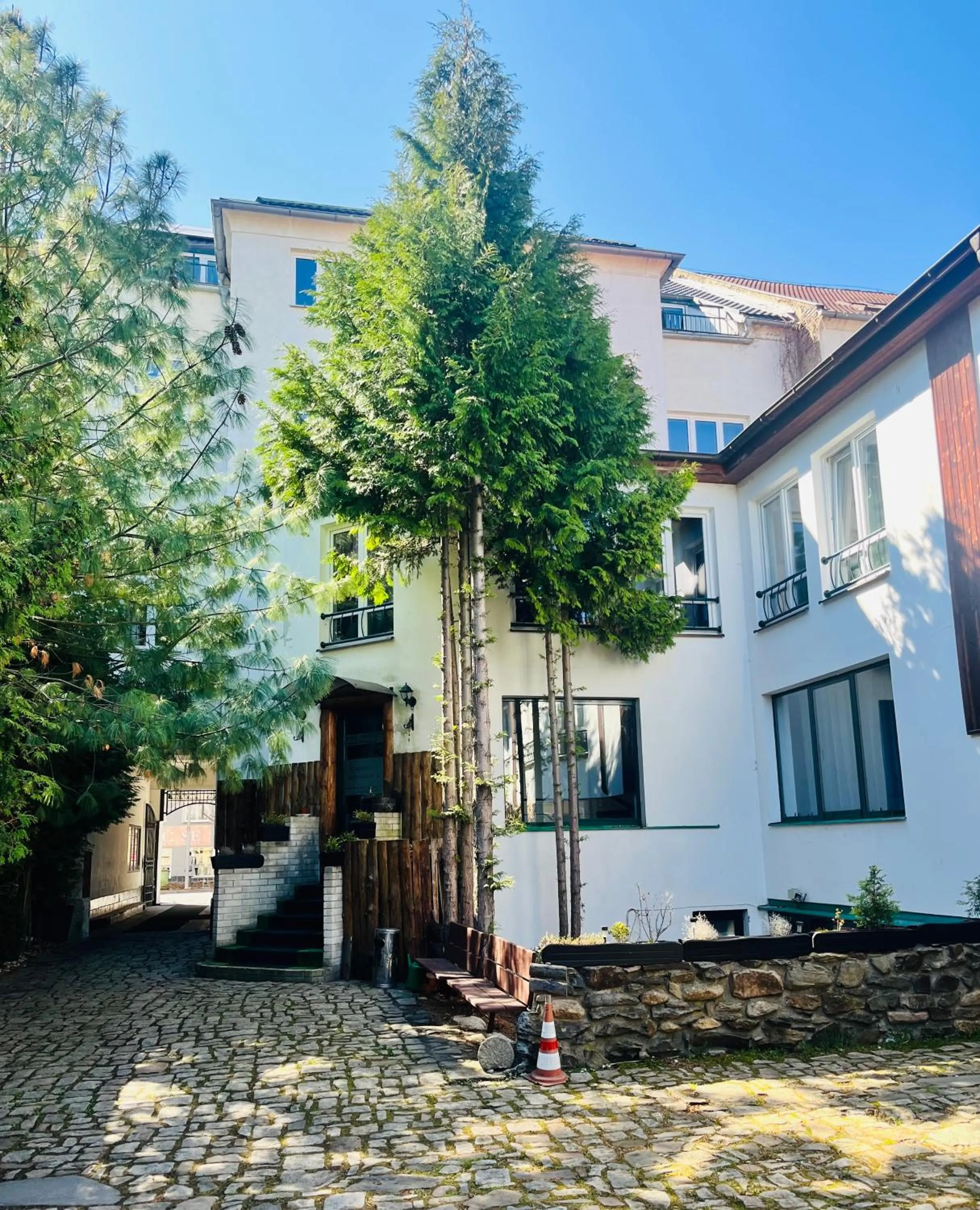 Property building in Art HOTEL