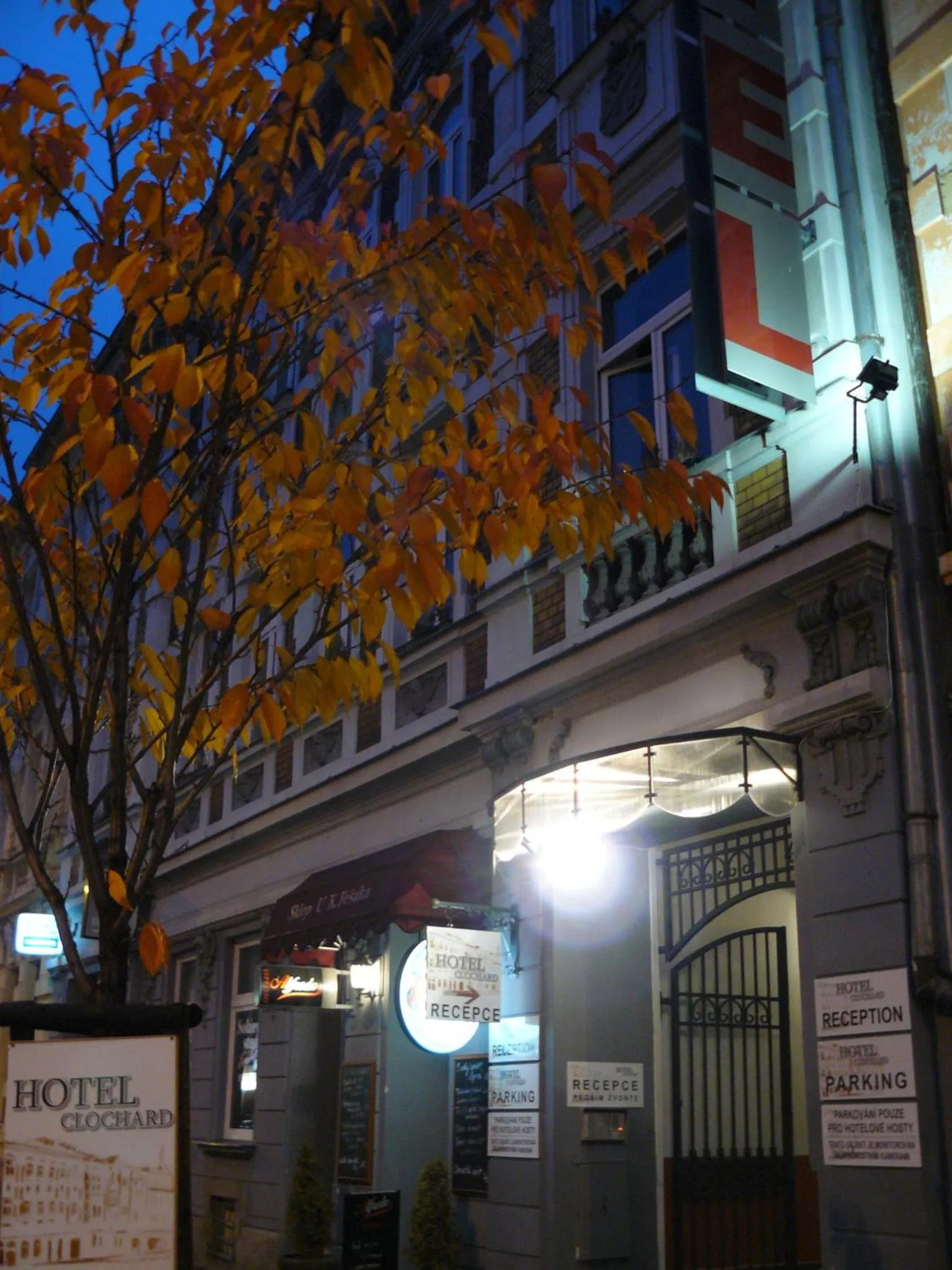 Property building in Art HOTEL