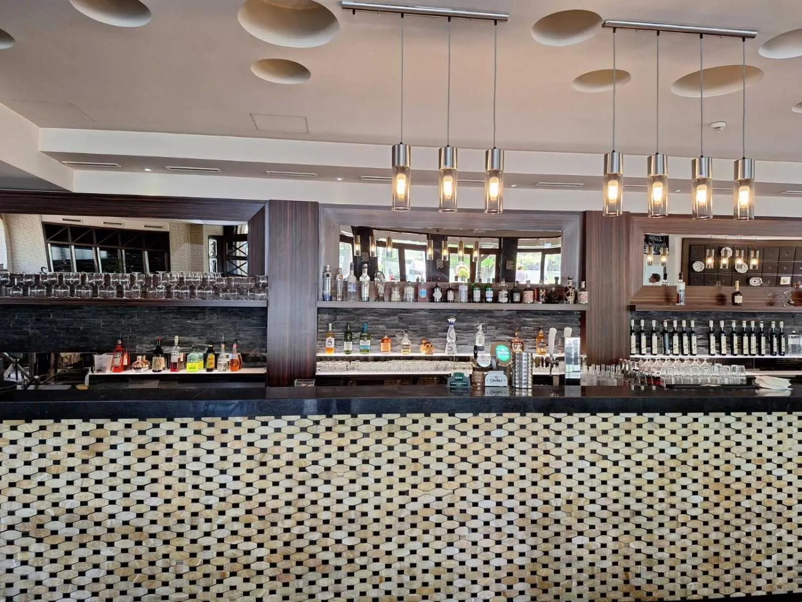 Lounge or bar in Duna Garden Hotel