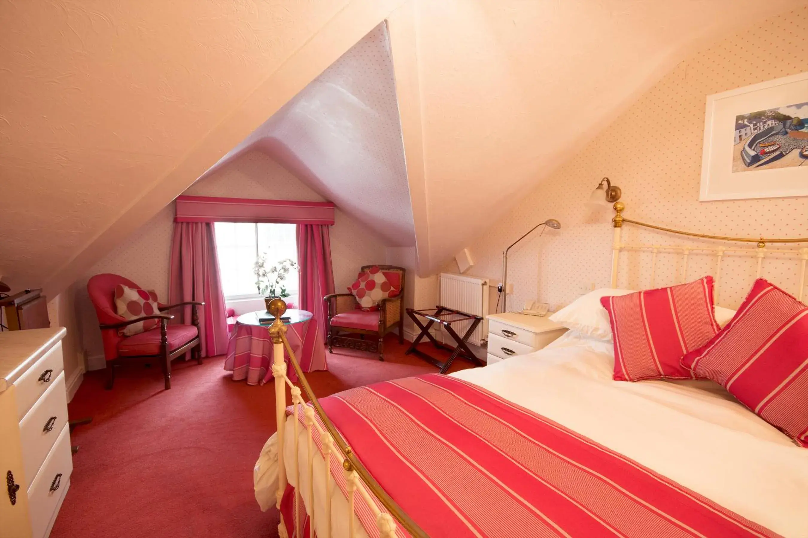 Small Double Room in Bishopsgate House Hotel Small Double Room in Bishopsgate House Hotel