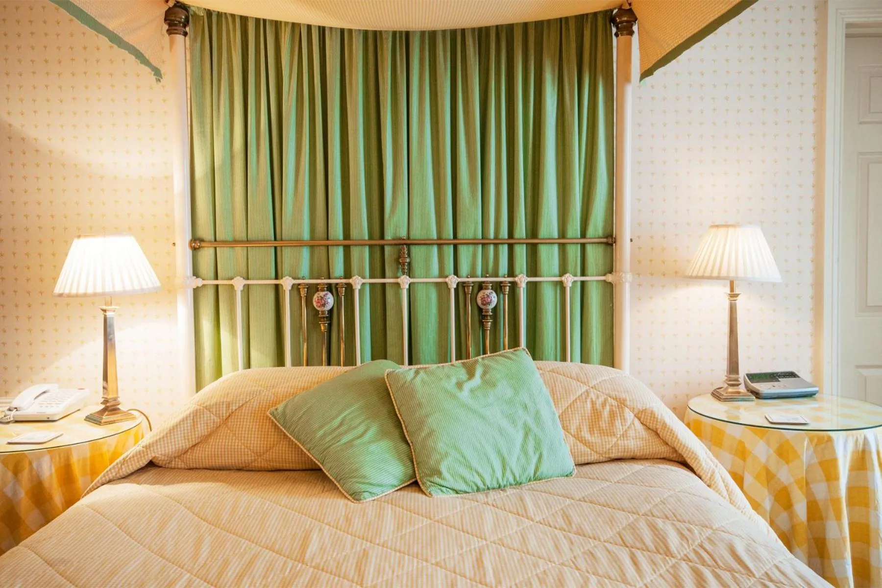 Decorative detail, Bed in Bishopsgate House Hotel