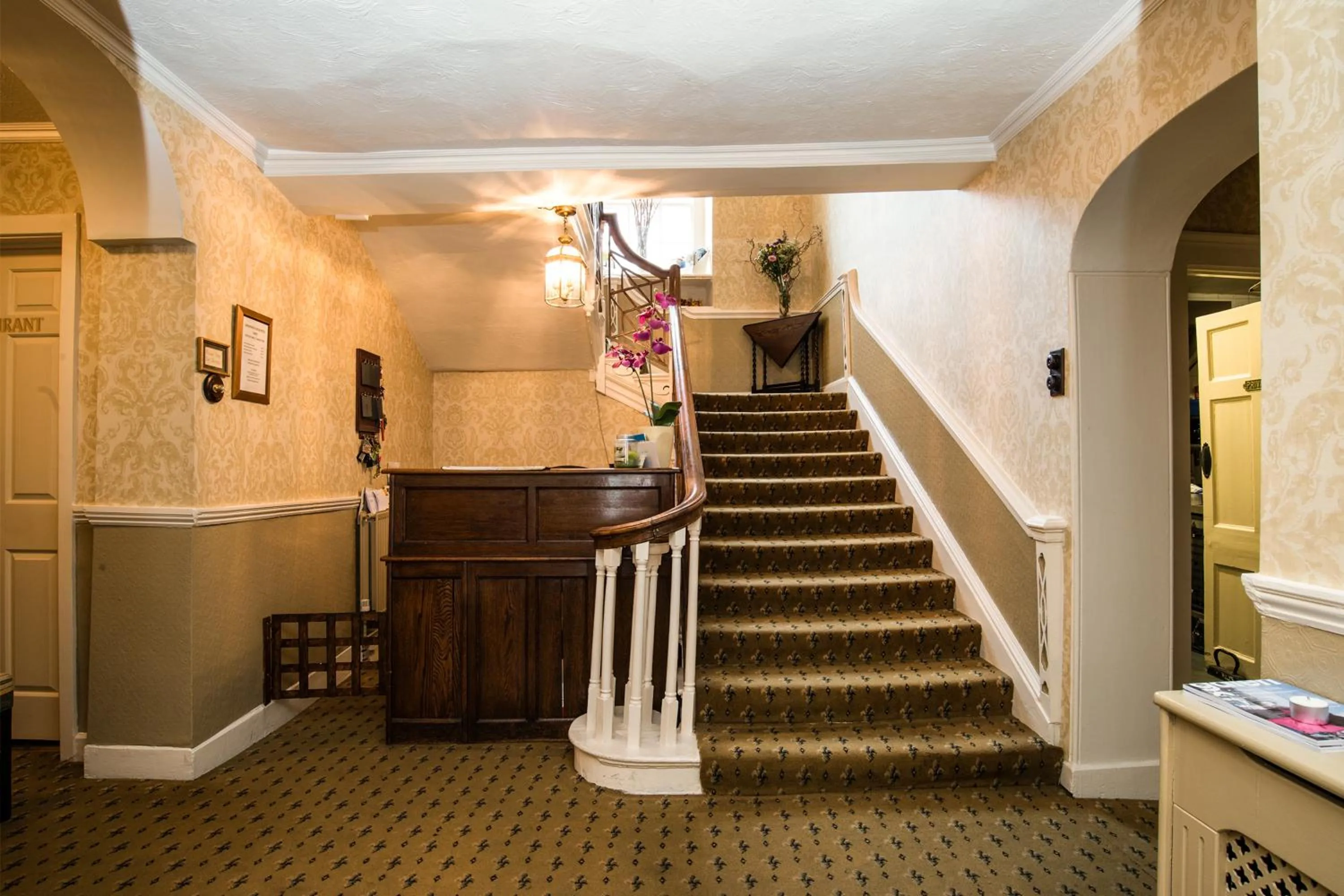 Lobby or reception in Bishopsgate House Hotel