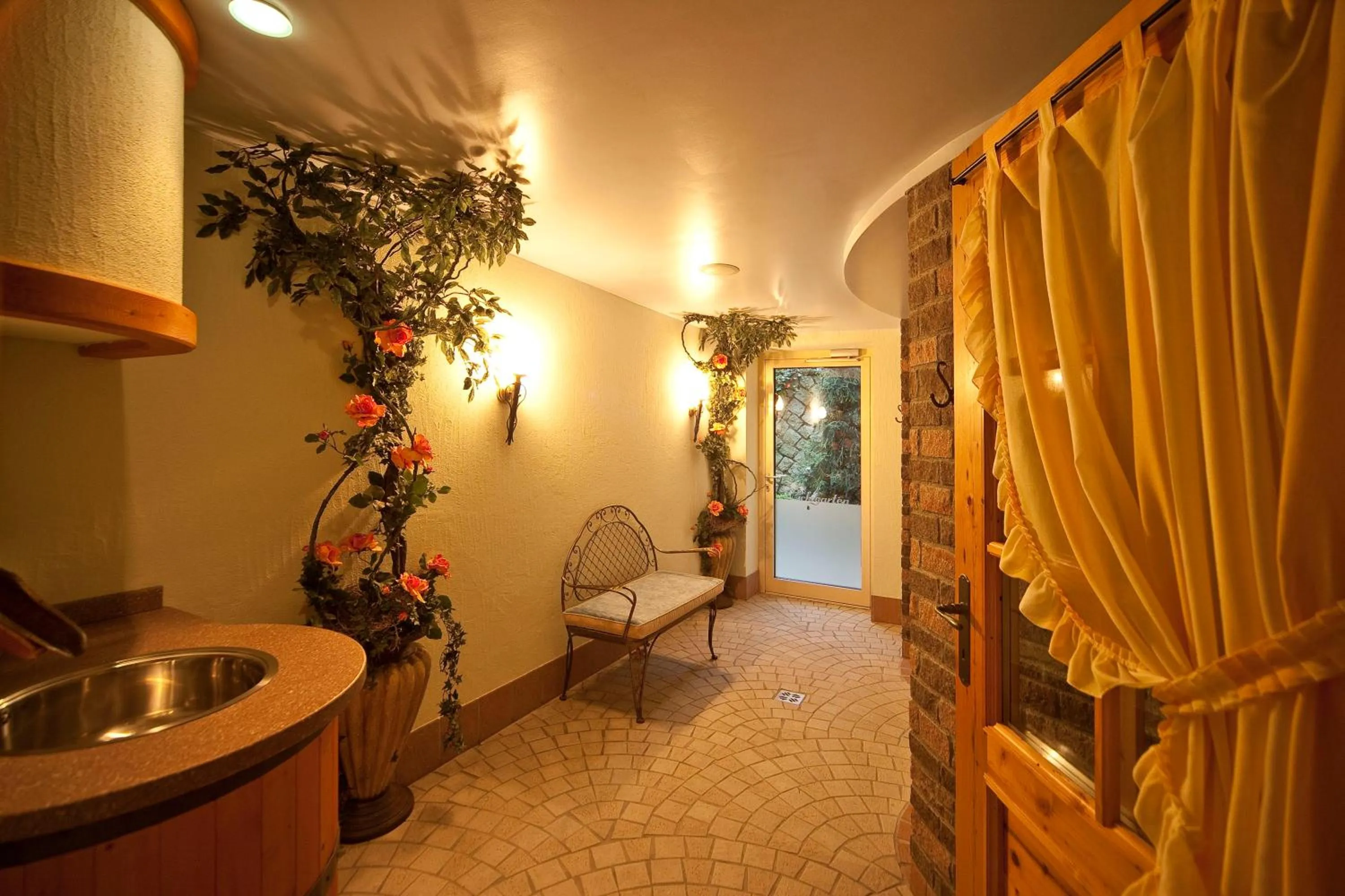 Spa and wellness centre/facilities in Hotel Brunnerhof