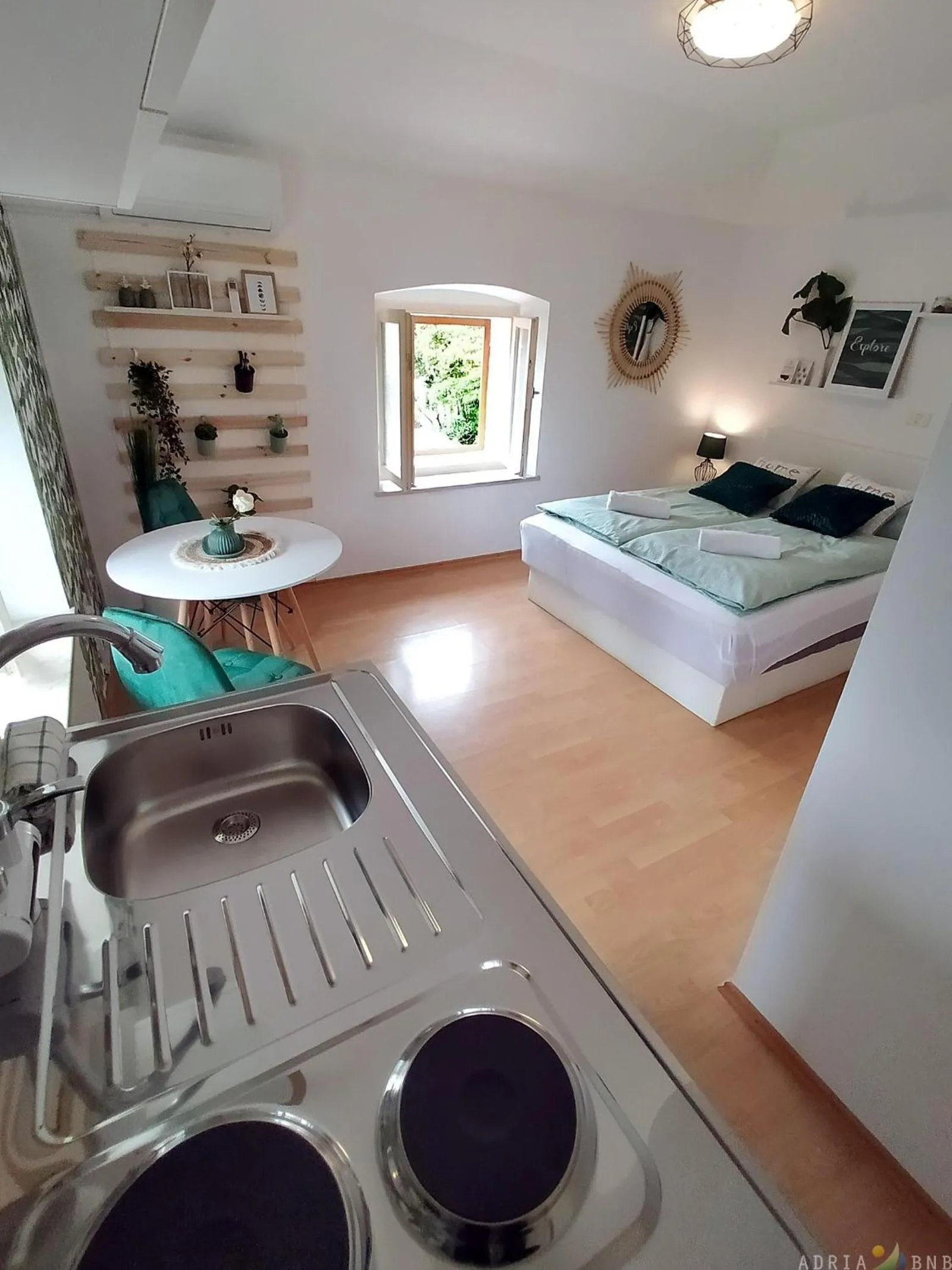 Cool & Romantic Studio in Portoroz JB3