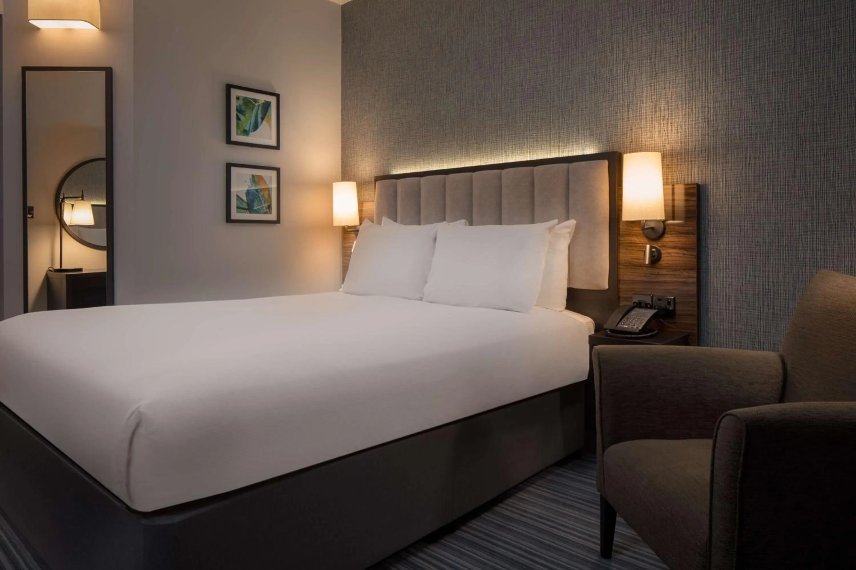 Bed in DoubleTree by Hilton London Chelsea