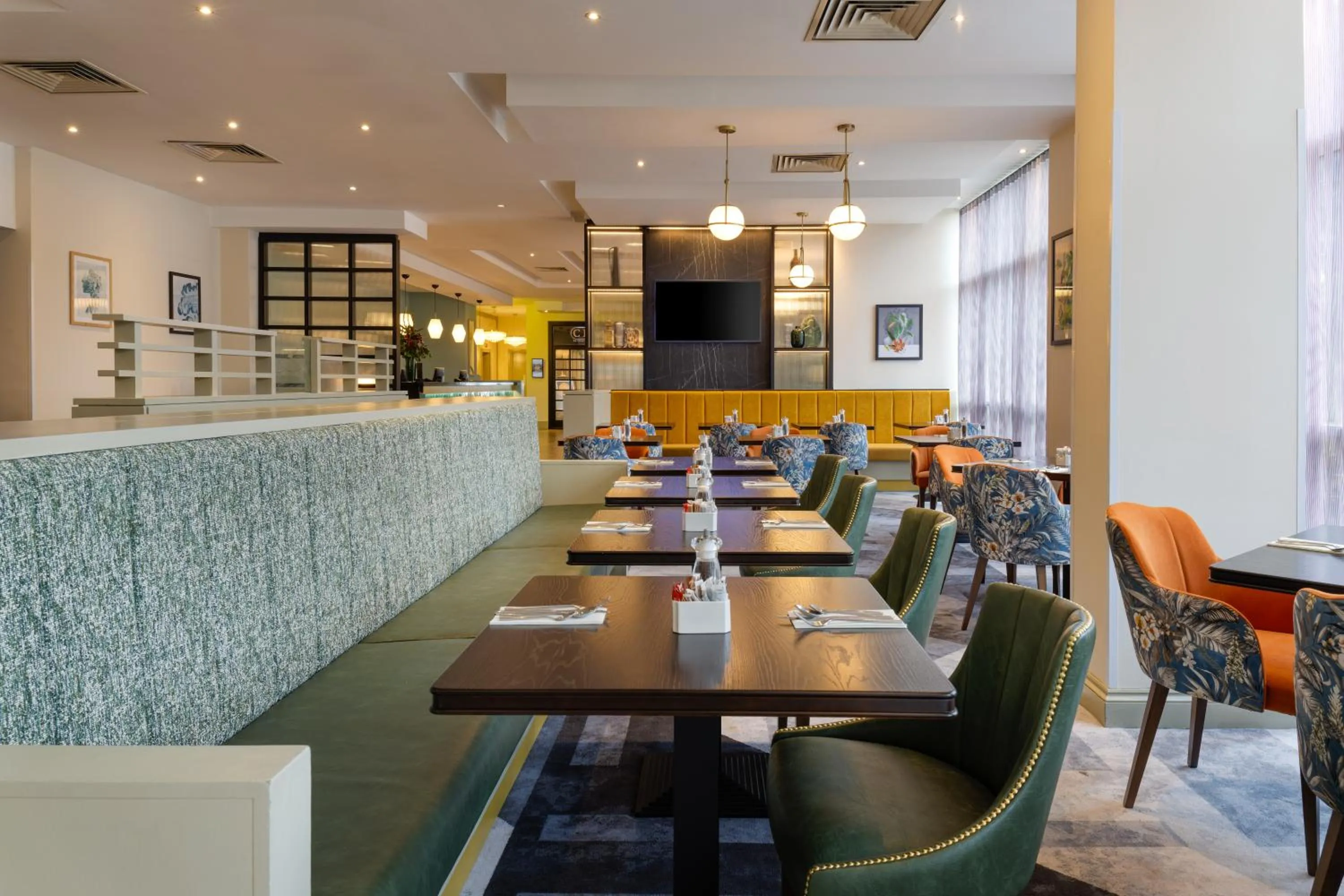 Restaurant/places to eat in DoubleTree by Hilton London Chelsea