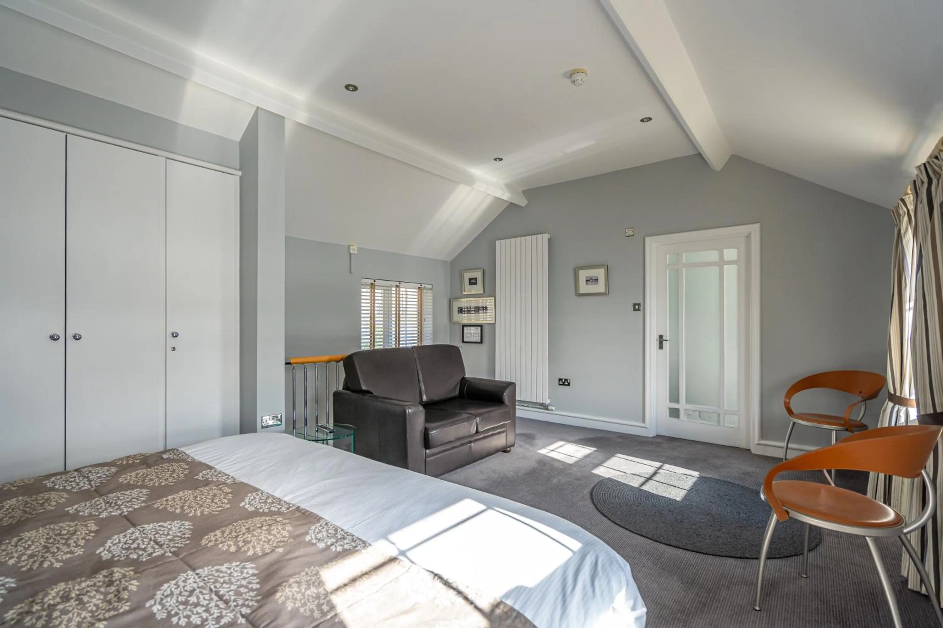 Bedroom, Bed in Penhelig Arms