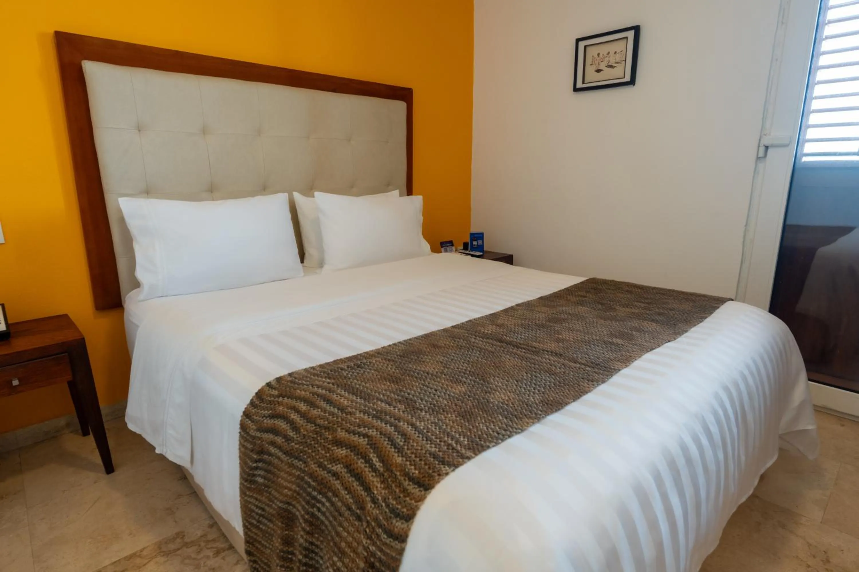 Bed in GHL Collection Armería Real Hotel