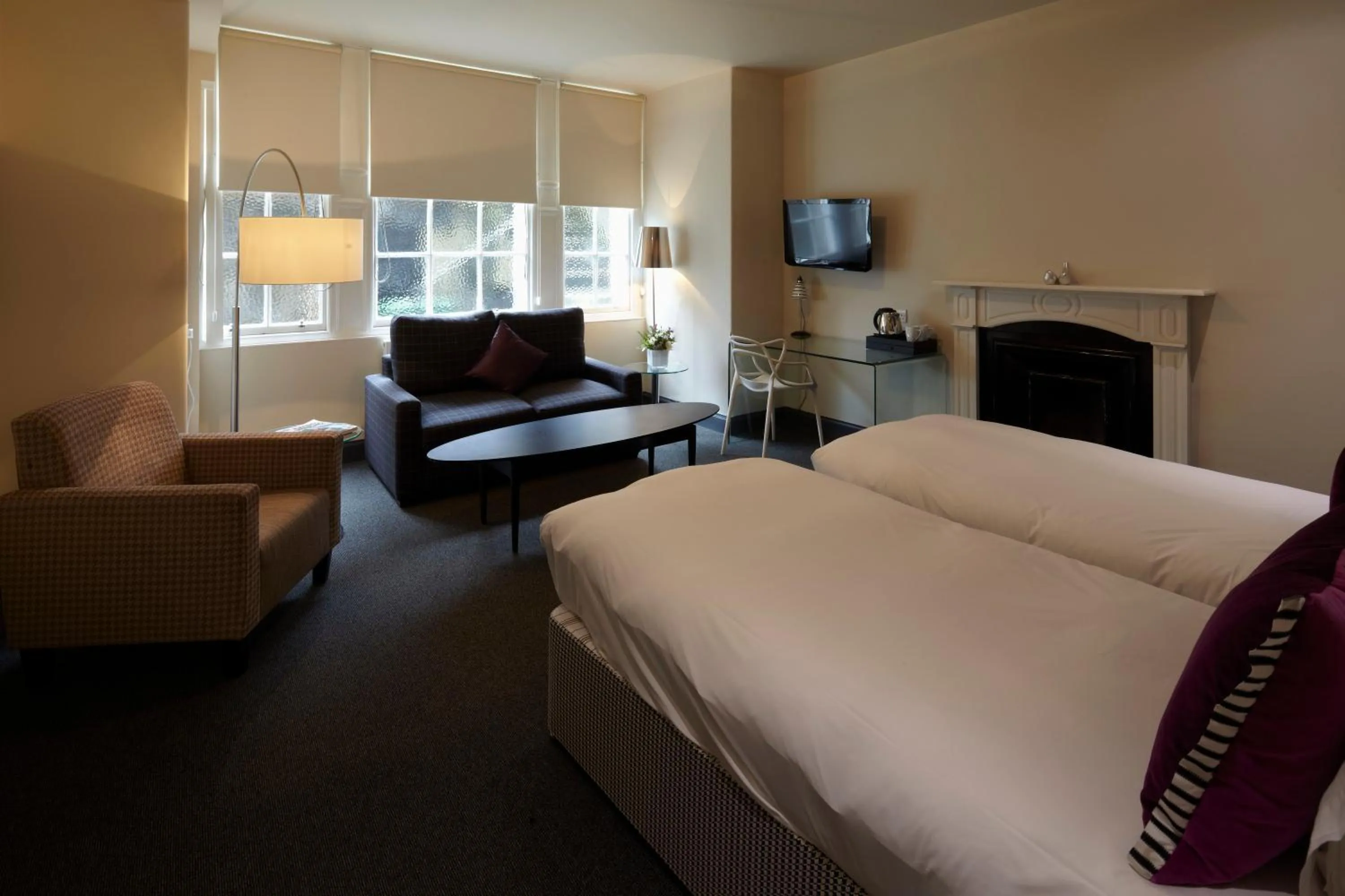 TV and multimedia, Bed in B+B Edinburgh