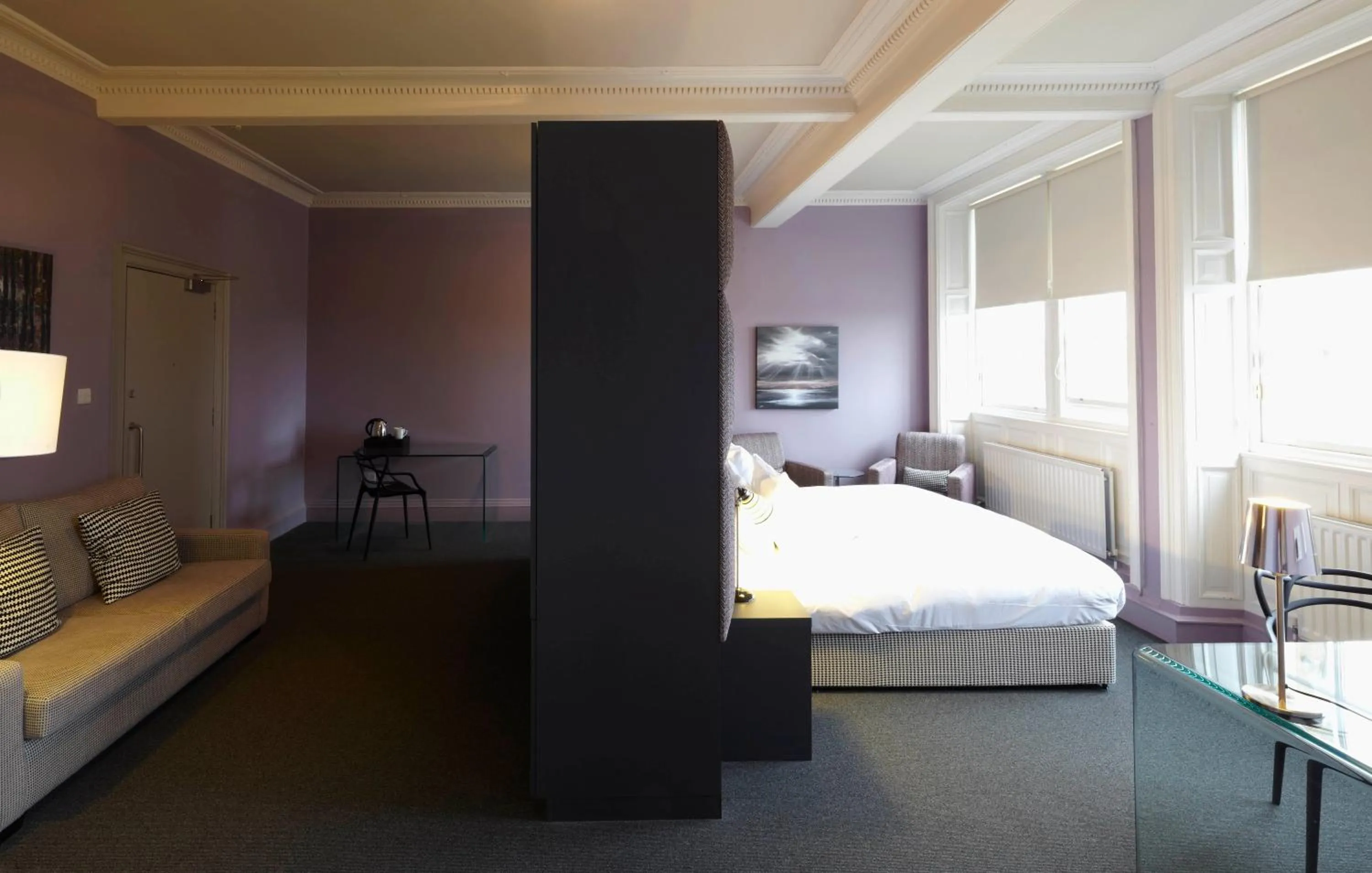 Coffee/tea facilities, Bed in B+B Edinburgh