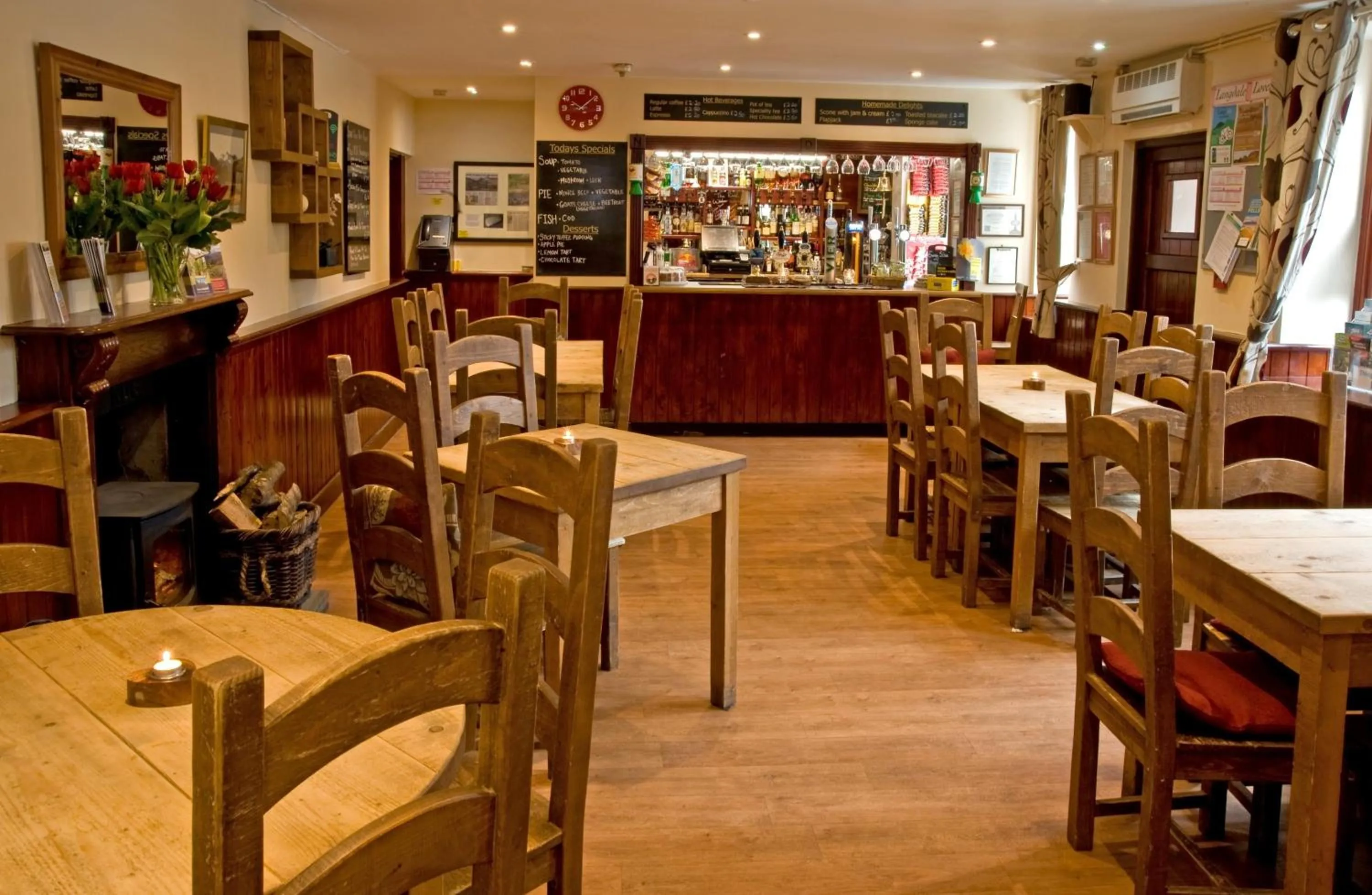 Restaurant/places to eat in New Dungeon Ghyll Hotel