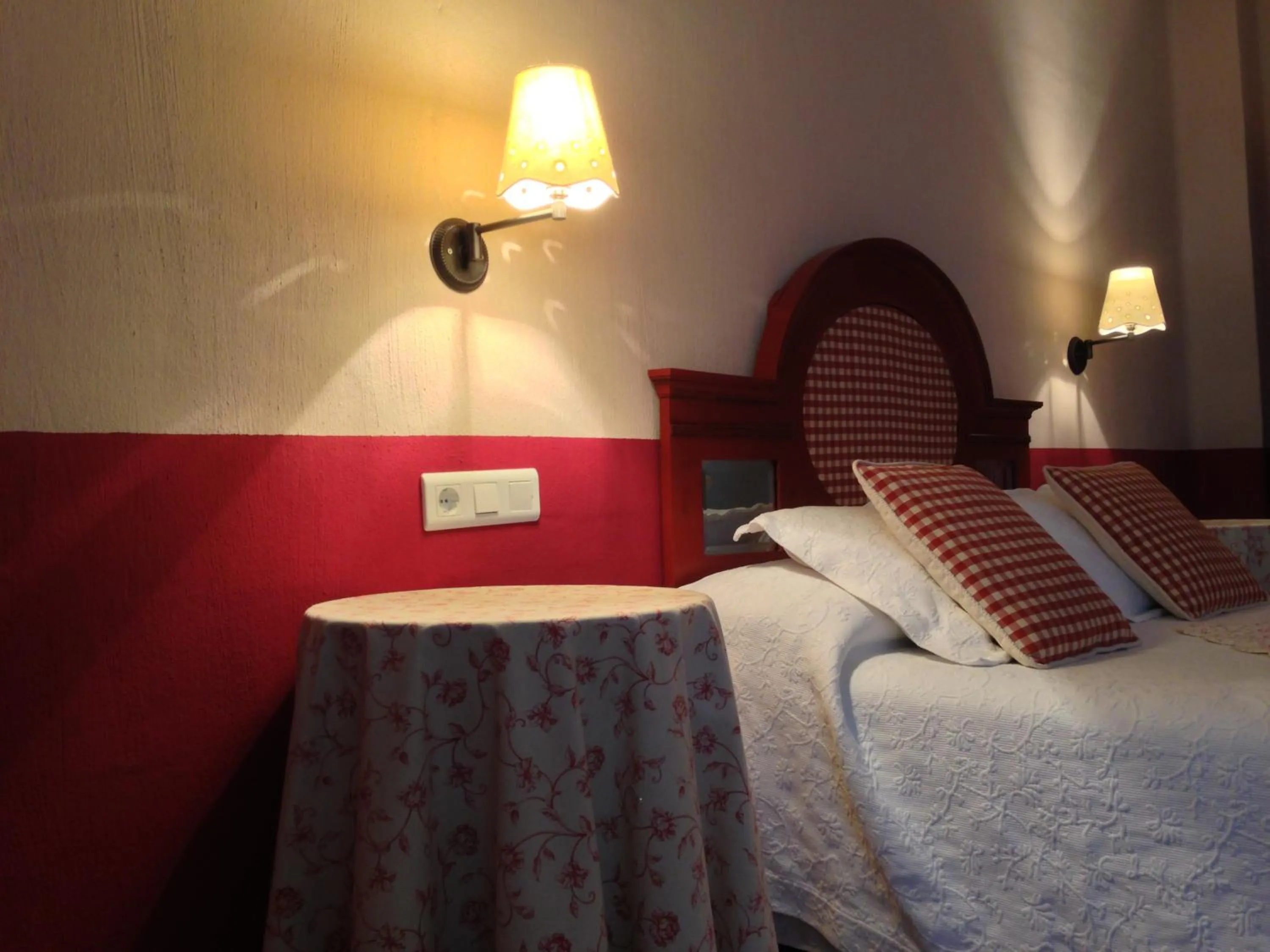 Bedroom, Bed in Sierra Quilama -TOP 3 en Alojamientos-Junto a La ALBERCA