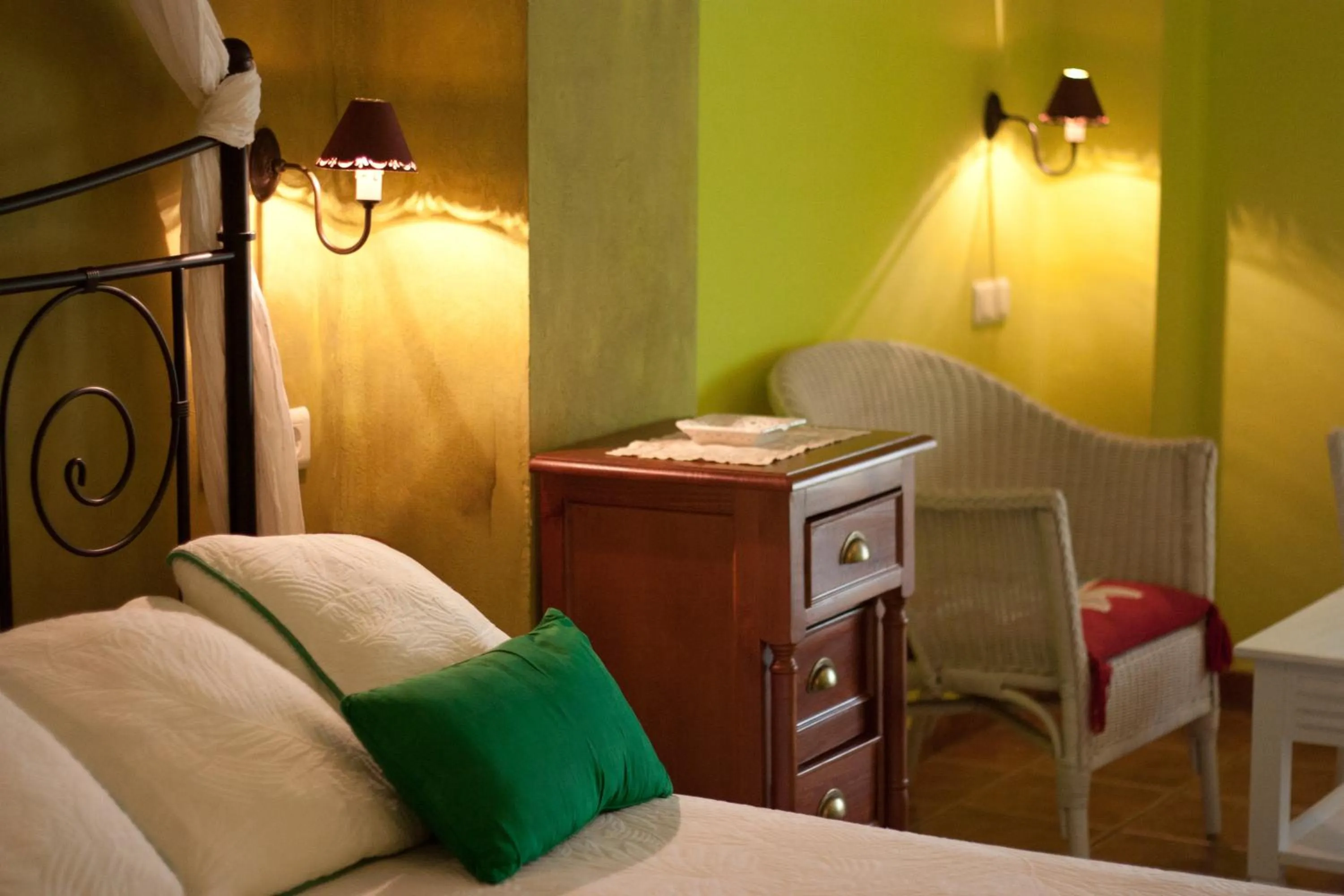 Bedroom, Bed in Sierra Quilama -TOP 3 en Alojamientos-Junto a La ALBERCA