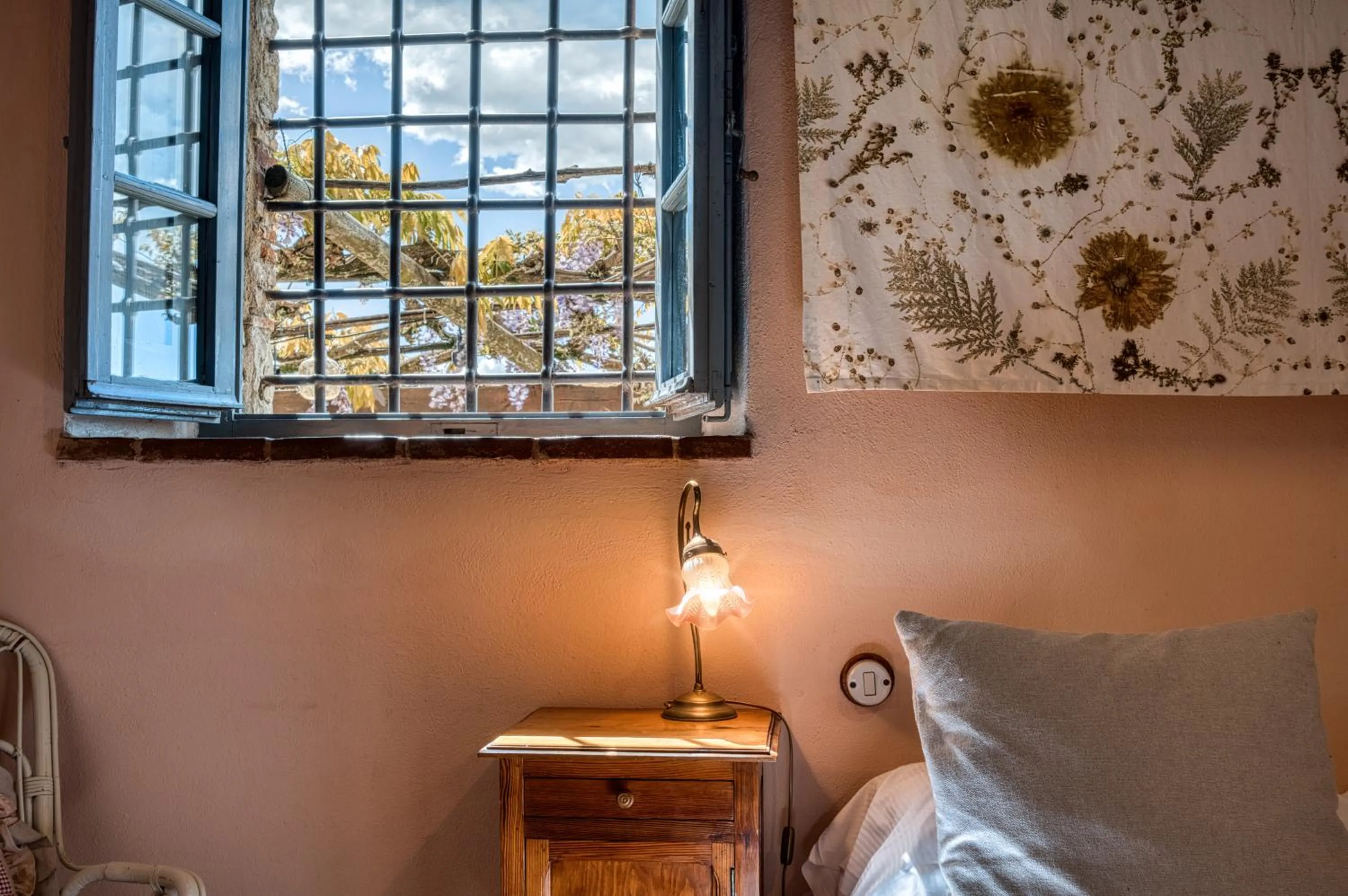 Decorative detail, Bed in Borgo Argenina