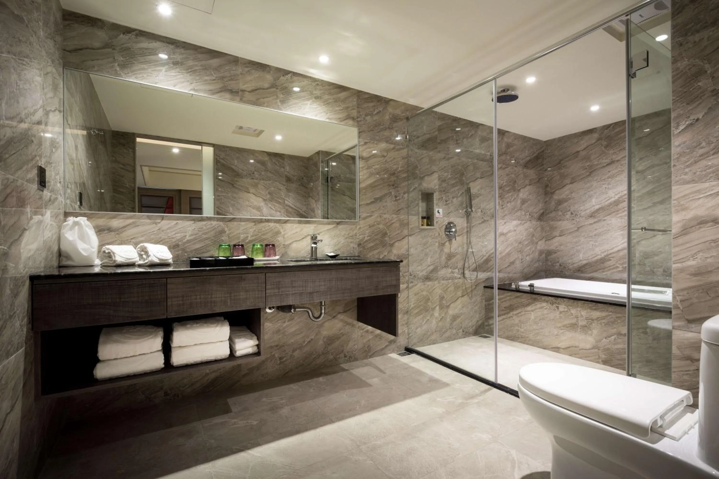 Bathroom in Sun Hao Hotel Taichung