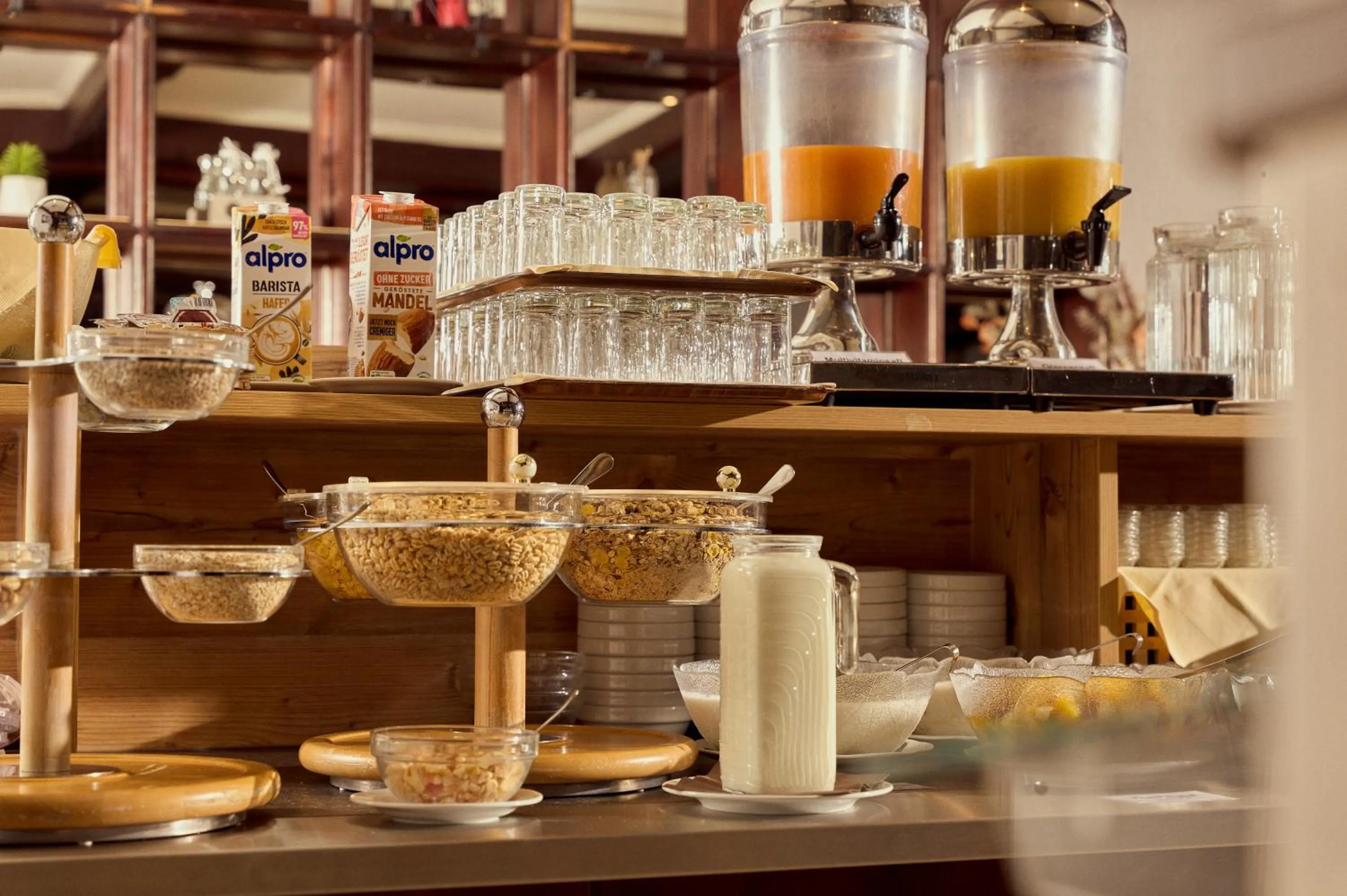 Food and drinks in Parkhotel Kirchberg