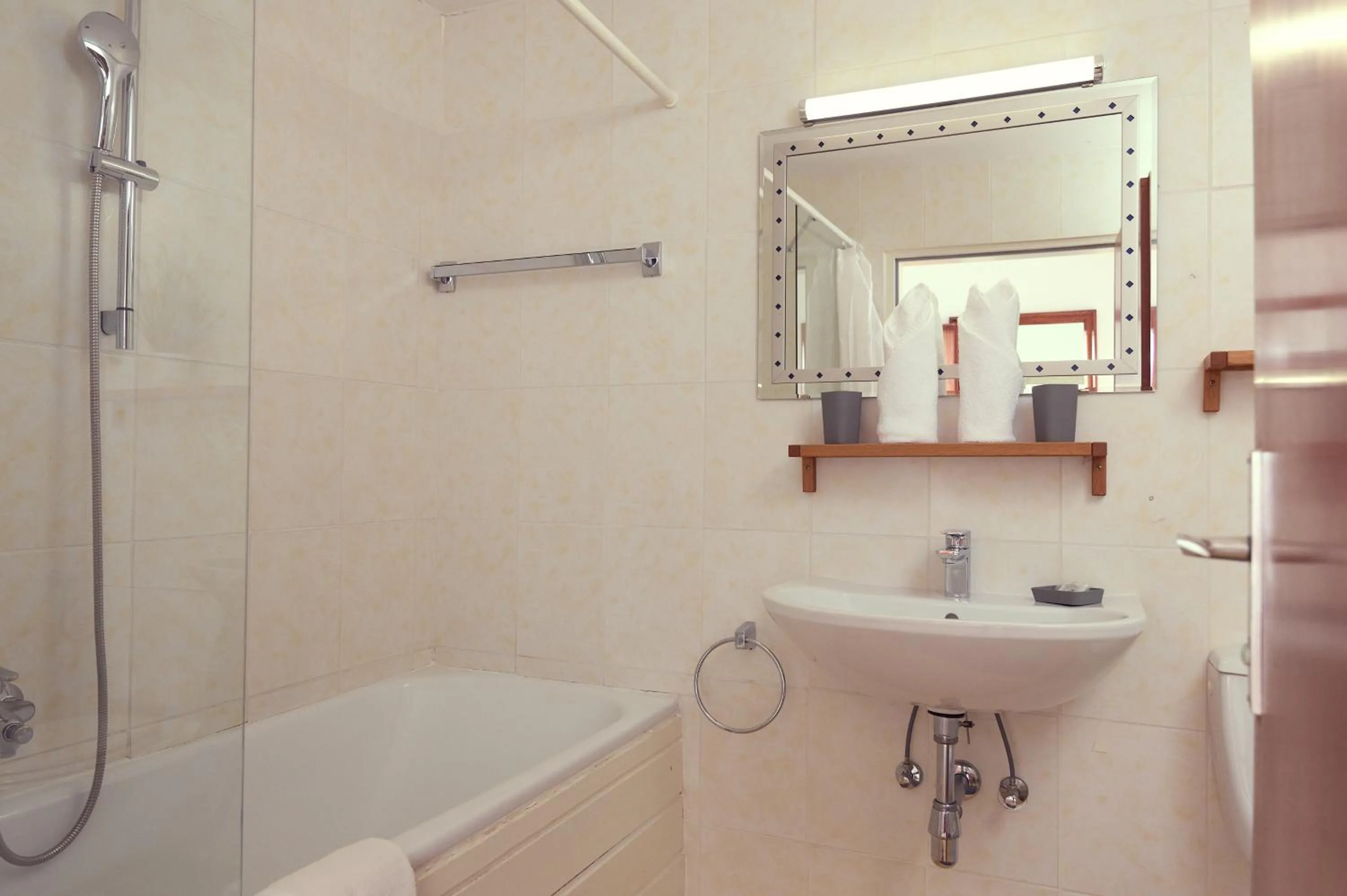 Bathroom in Parkhotel Kirchberg