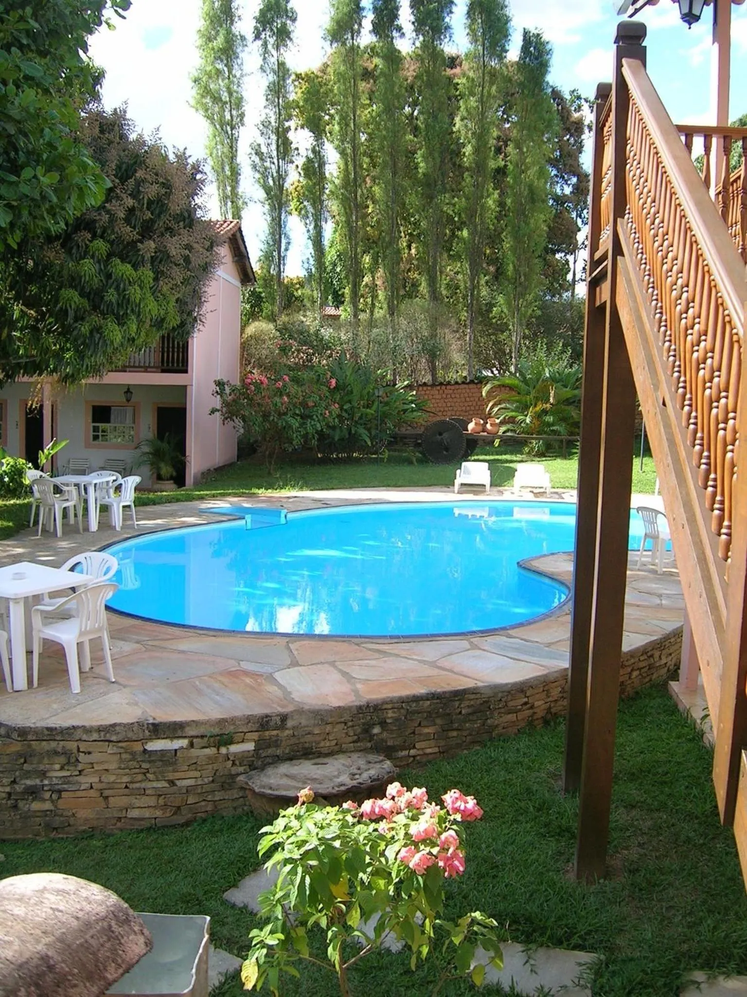 Swimming pool in Pousada Pouso do Frade