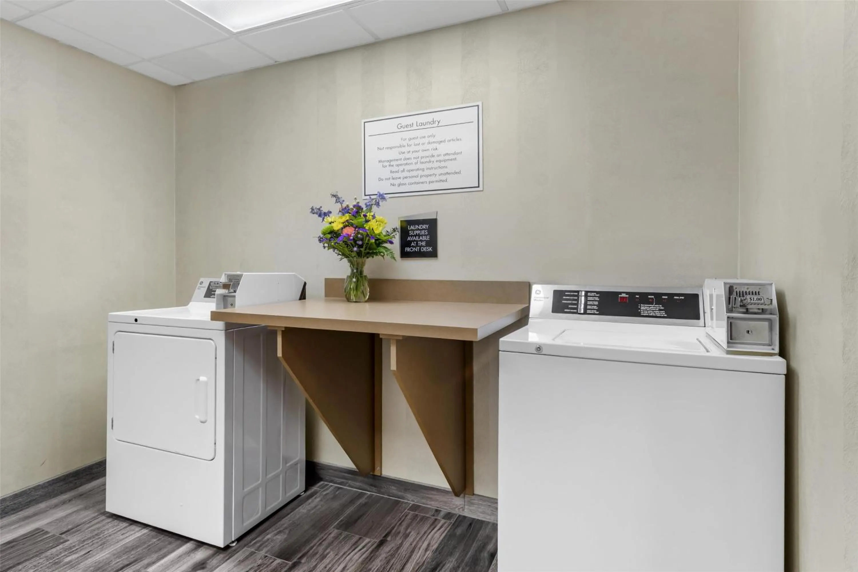 Property building in Best Western Plus River Escape Sylva / Dillsboro