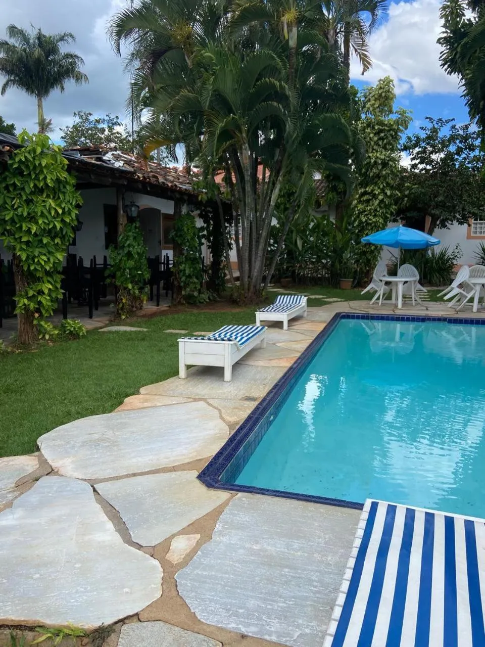 Swimming pool in Pousada Pouso do Sô Vigario