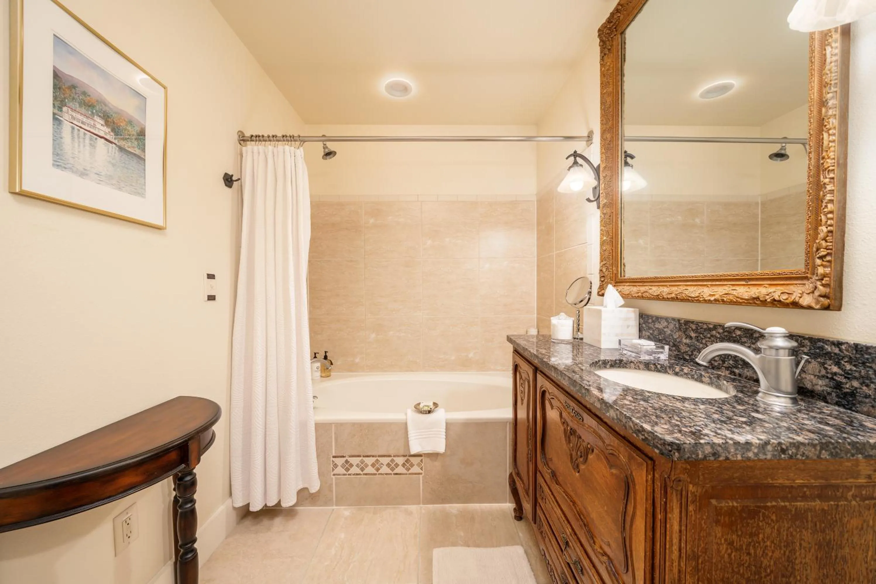 Lookout Point Lakeside Inn
